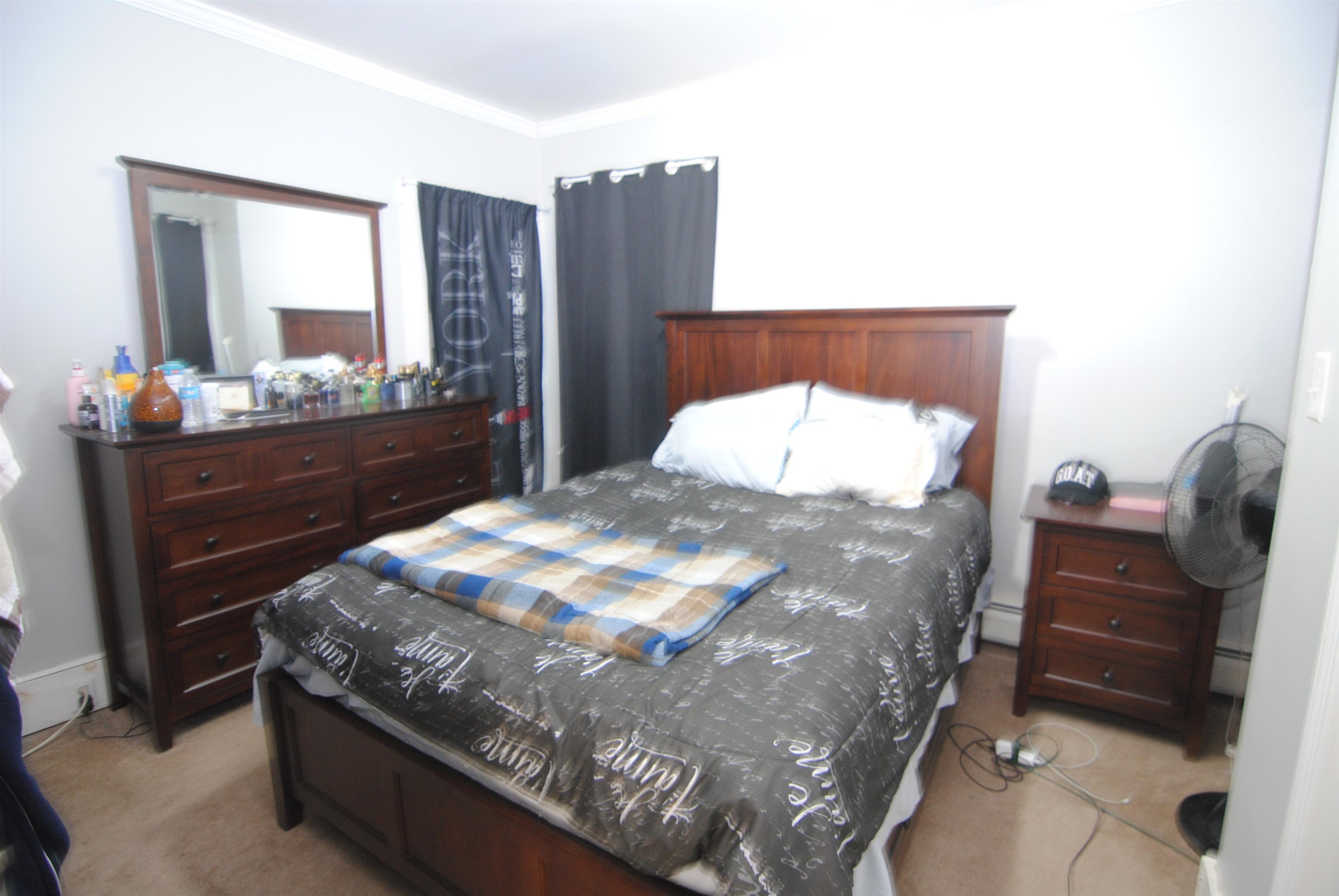 22 Beech St, Nashua, NH 03060