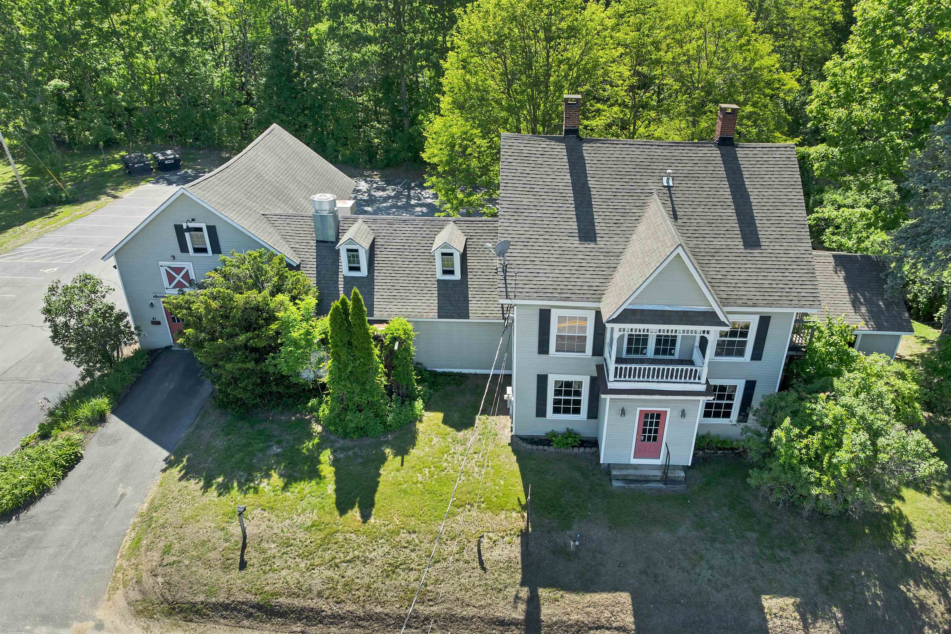 41 Park St, Northfield, NH 03276