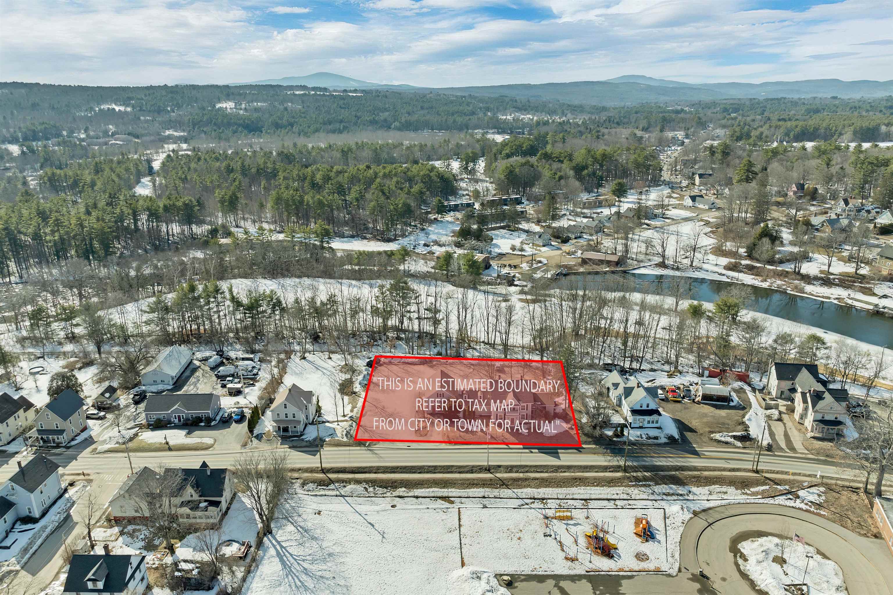 41 Park St, Northfield, NH 03276