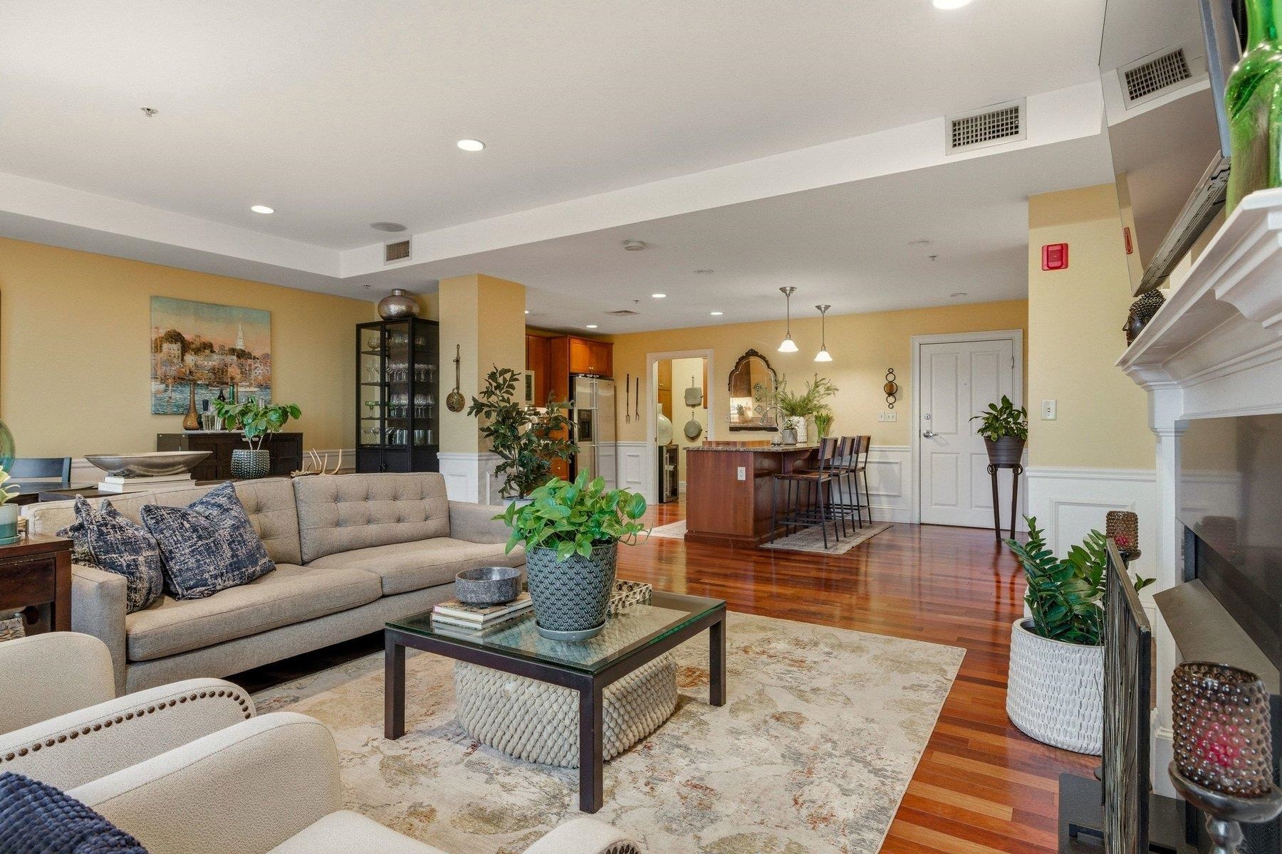 18 Congress St, Portsmouth, NH 03801