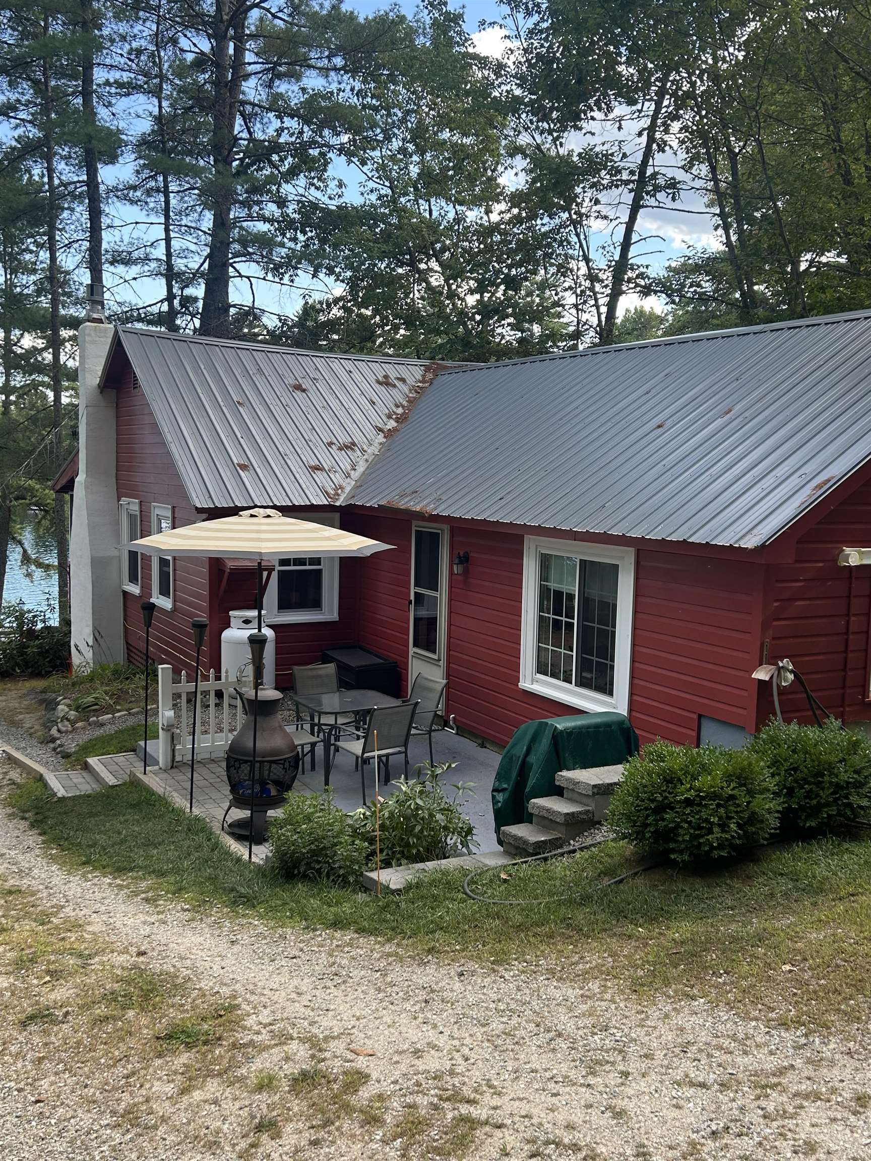 748 Plains Rd, Madison, NH 03875