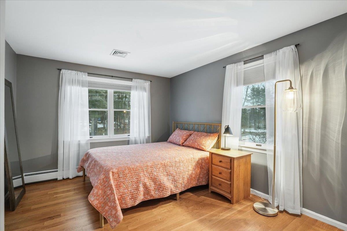 12 Old Gordon Rd, Brentwood, NH 03833