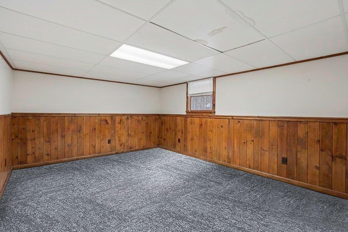 12 Old Gordon Rd, Brentwood, NH 03833