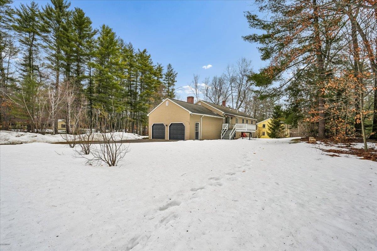 12 Old Gordon Rd, Brentwood, NH 03833