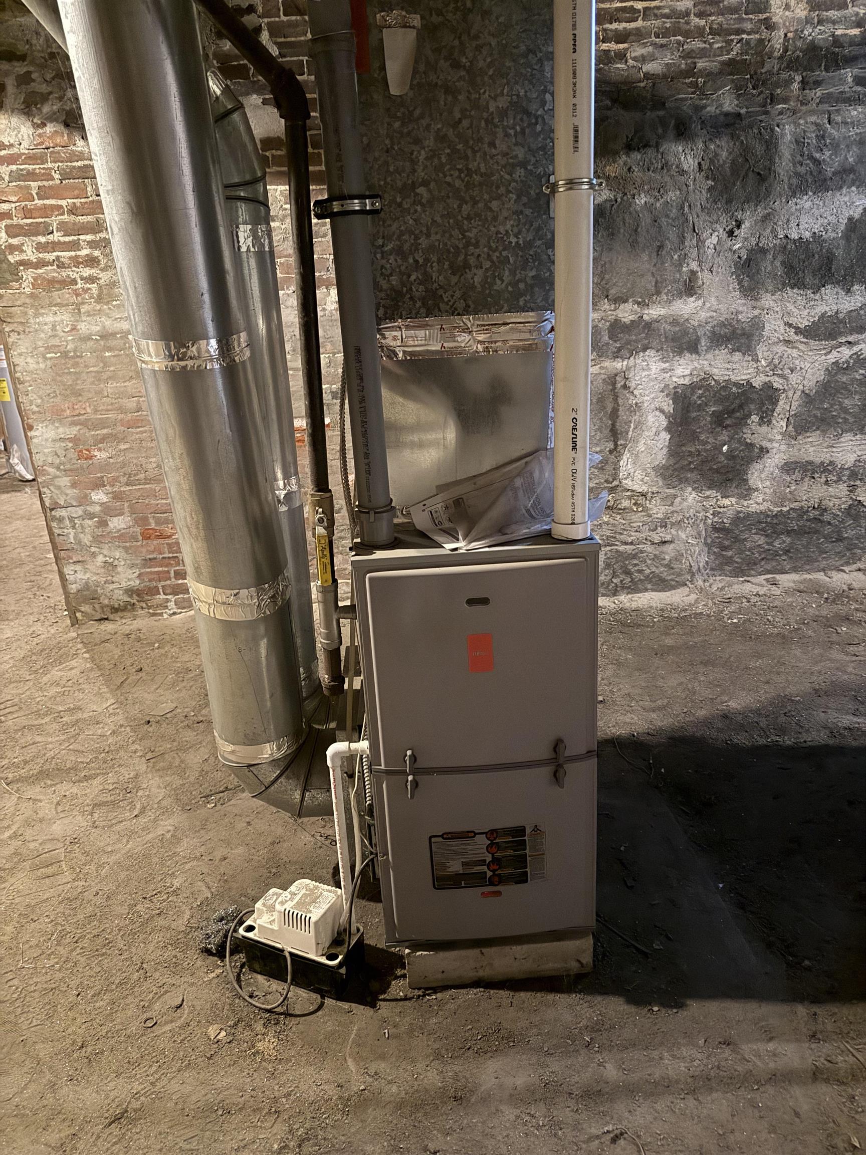 273-279 South Main St, Concord, NH 03301