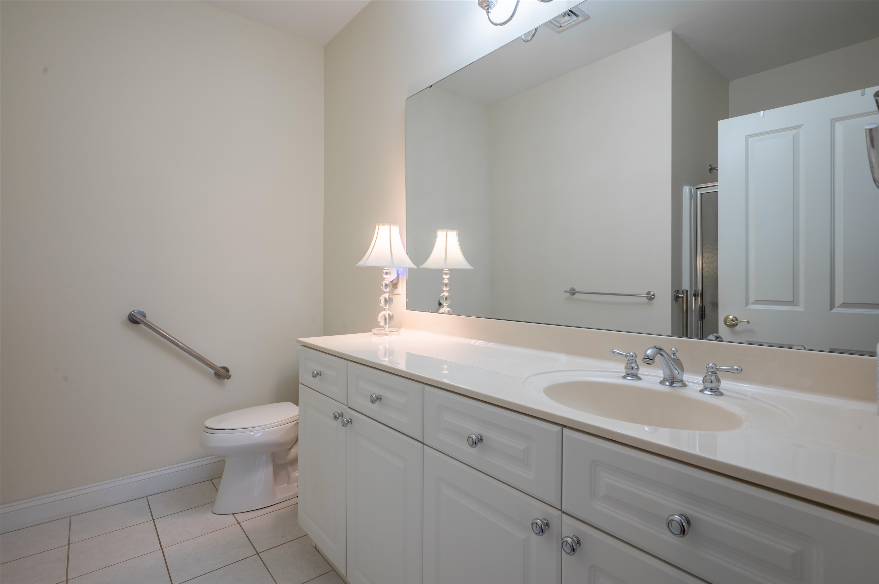 160 Daniel Webster Hw, Nashua, NH 03060