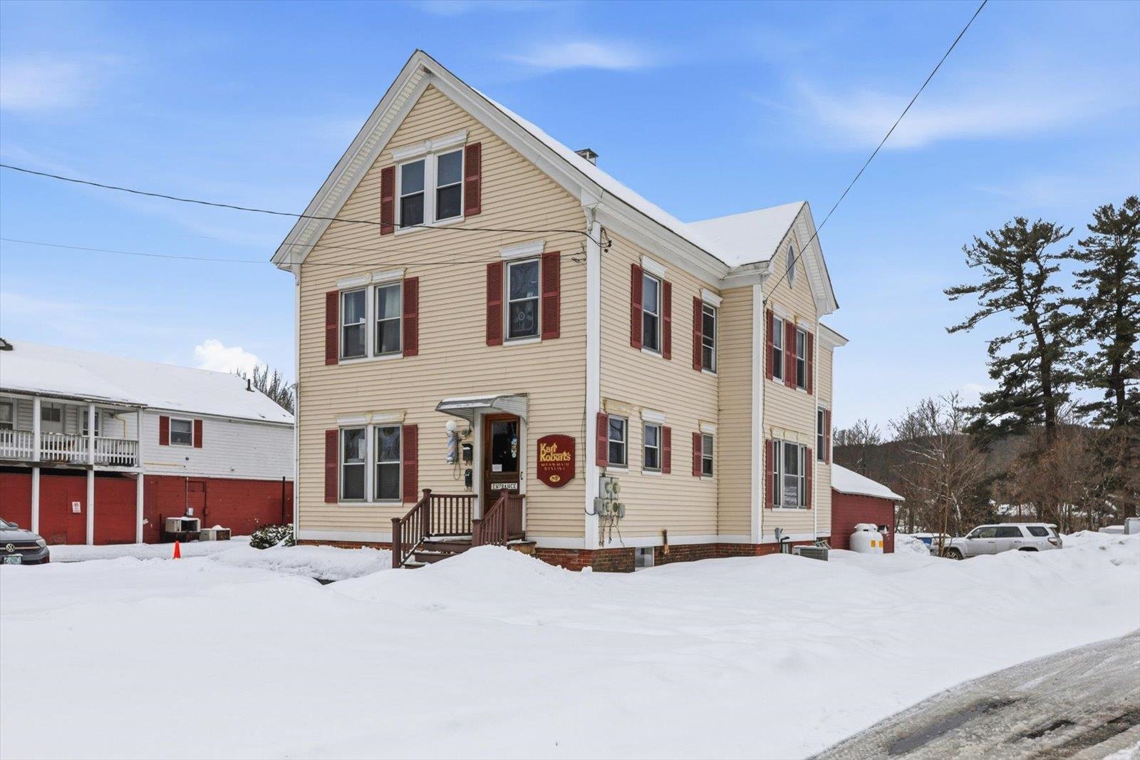 32 Park Ave, Keene, NH 03431