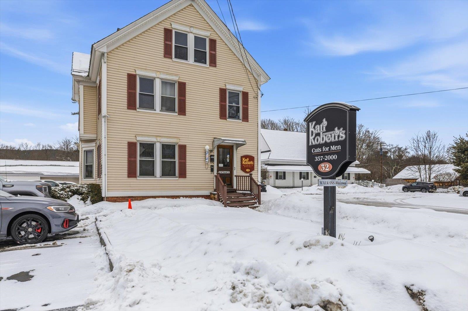 32 Park Ave, Keene, NH 03431