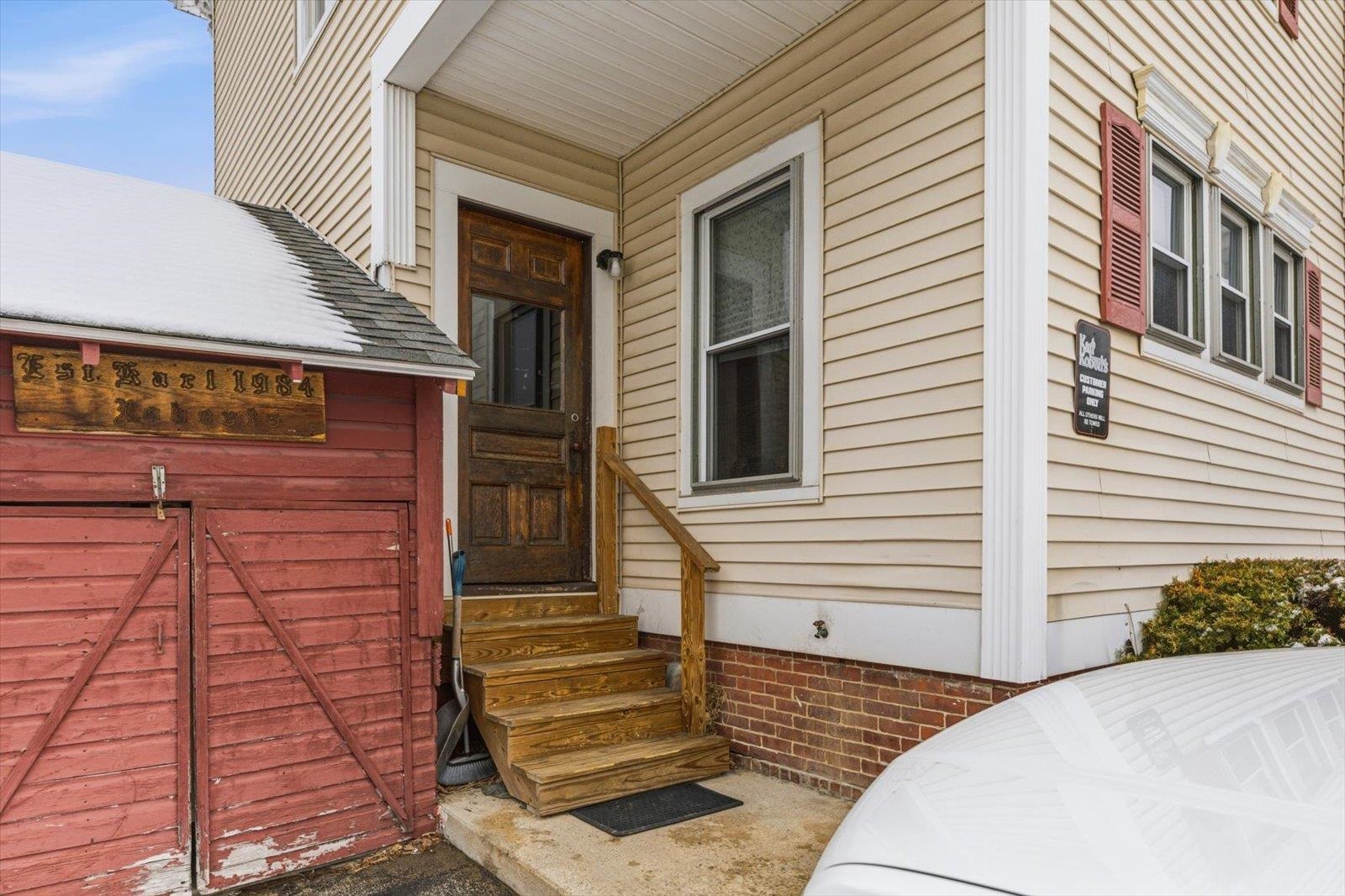 32 Park Ave, Keene, NH 03431