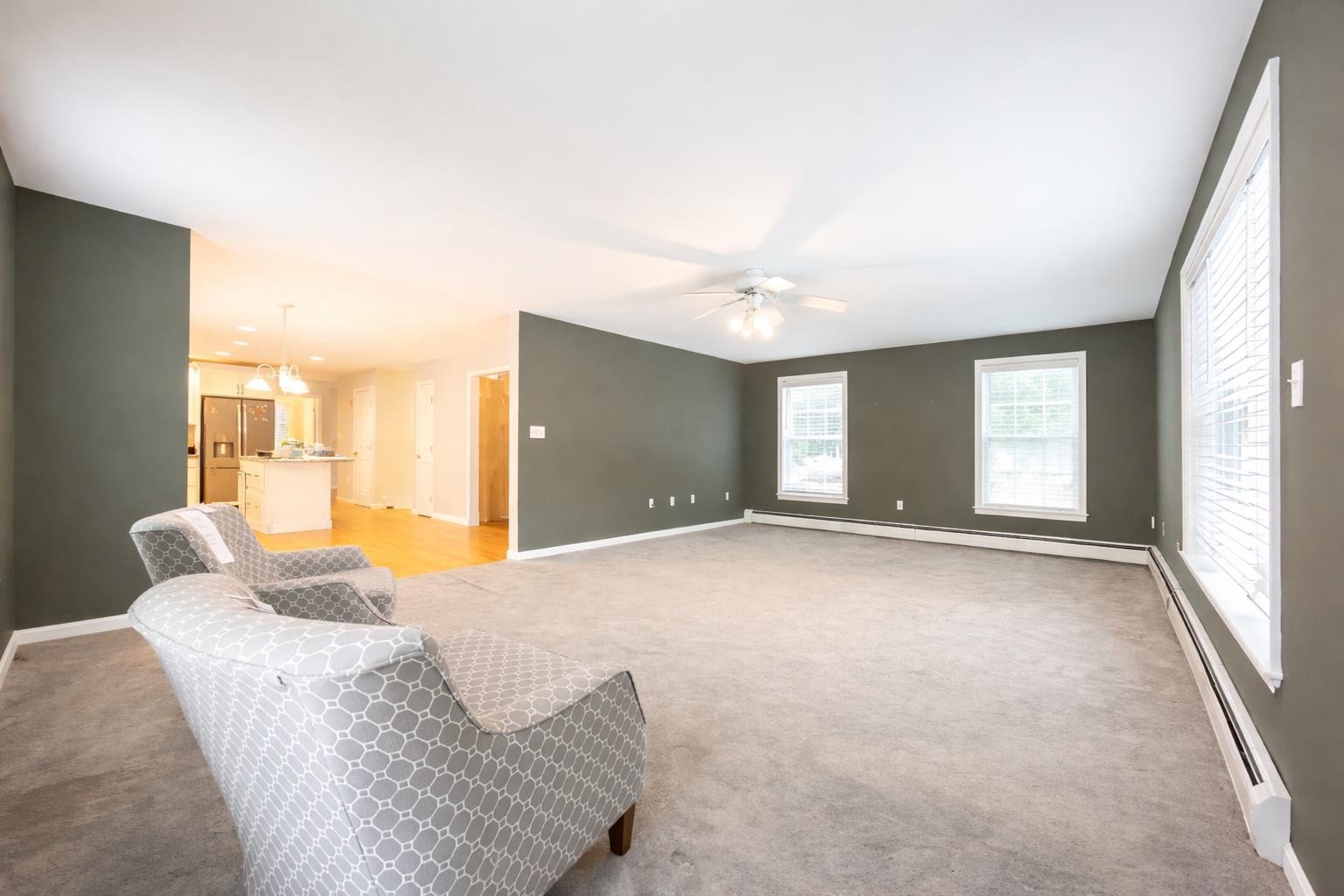 20 Madison Ln, Newmarket, NH 03857