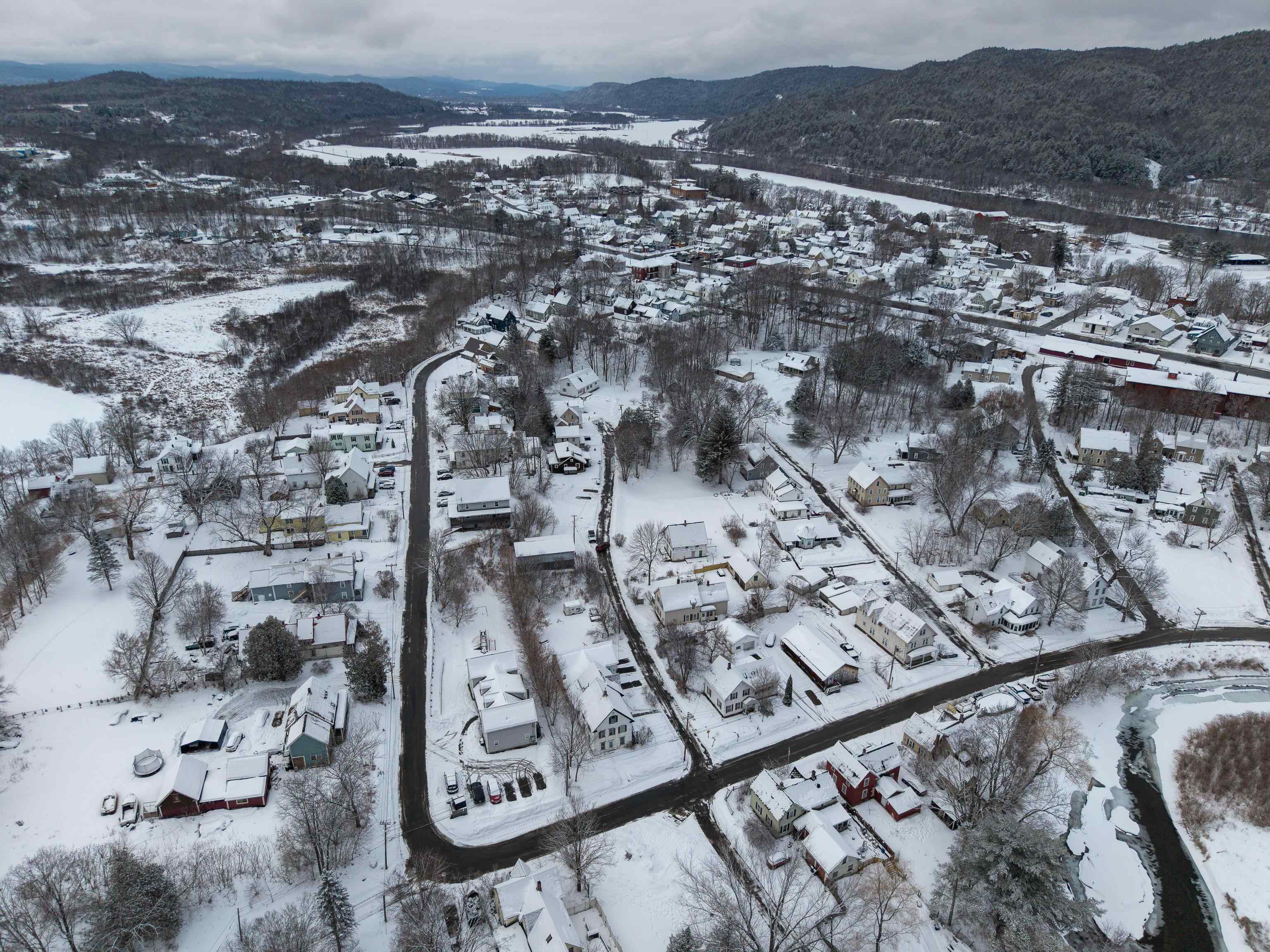 41 Ammonoosuc St, Haverhill, NH 03785