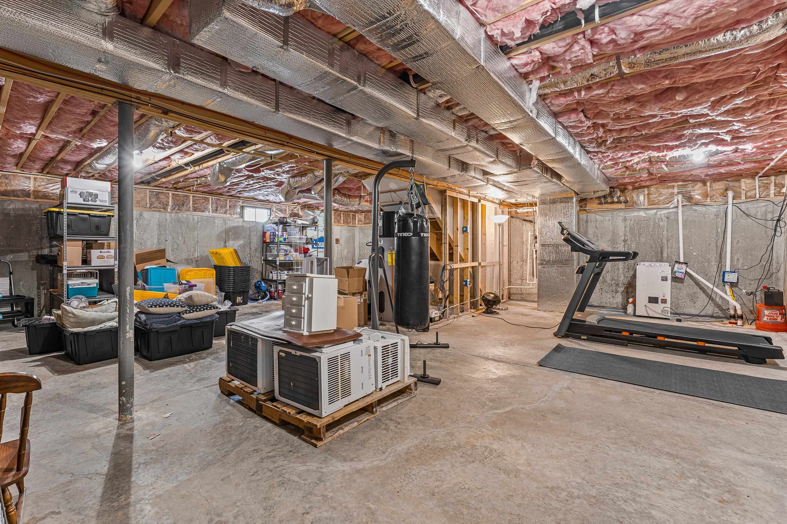 49 Ebony Dr, Rochester, NH 03867