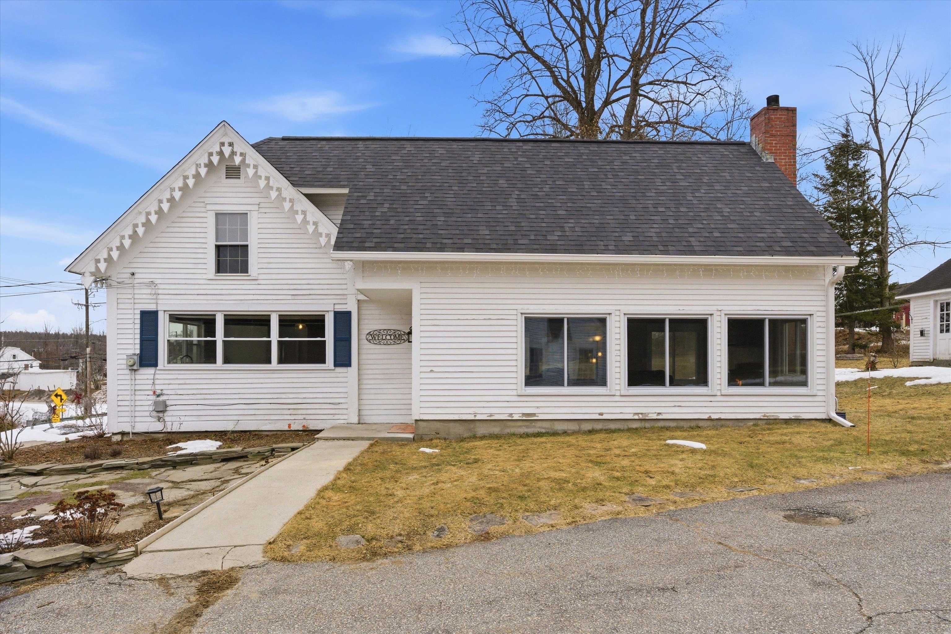 36 River St, Greenville, NH 03048