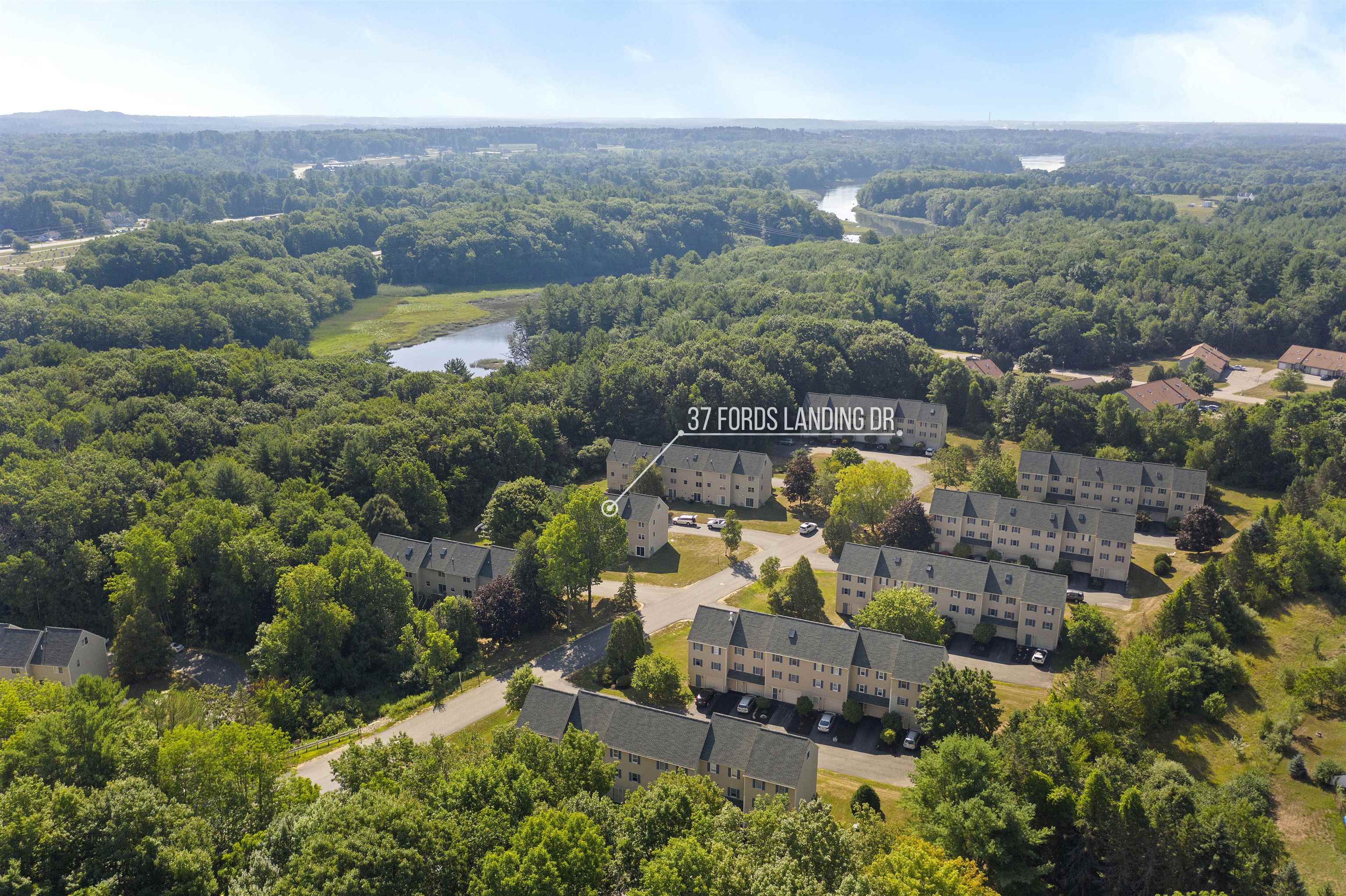 37 Fords Landing Dr, Dover, NH 03820