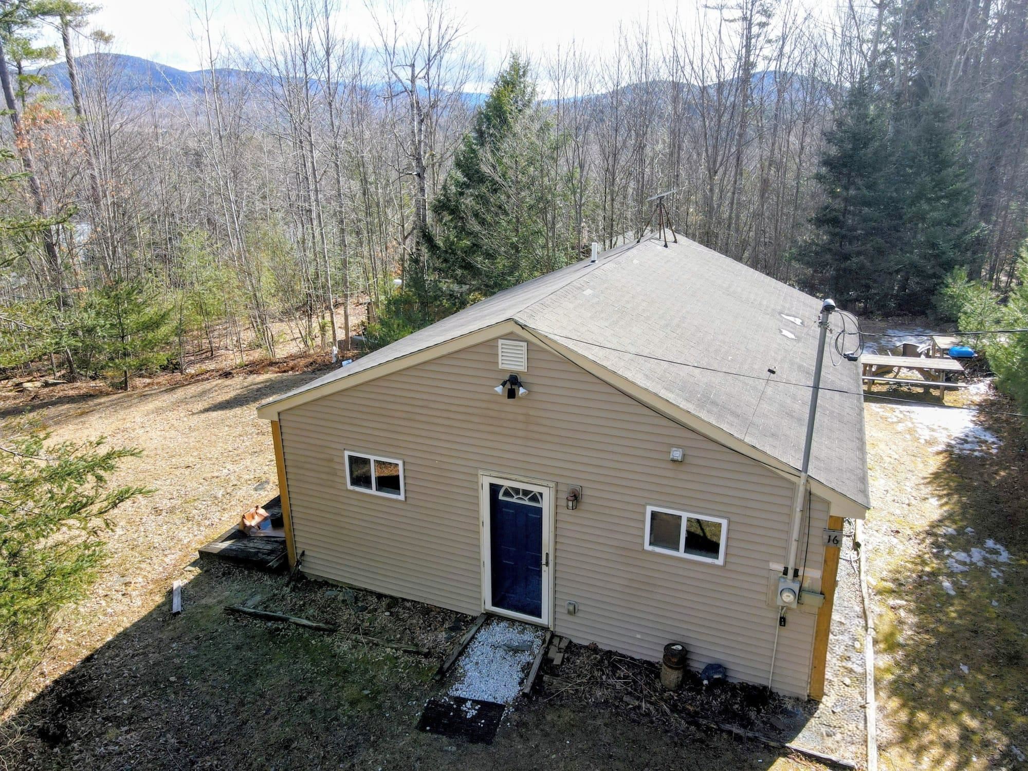16 Conway Ln, Haverhill, NH 03785