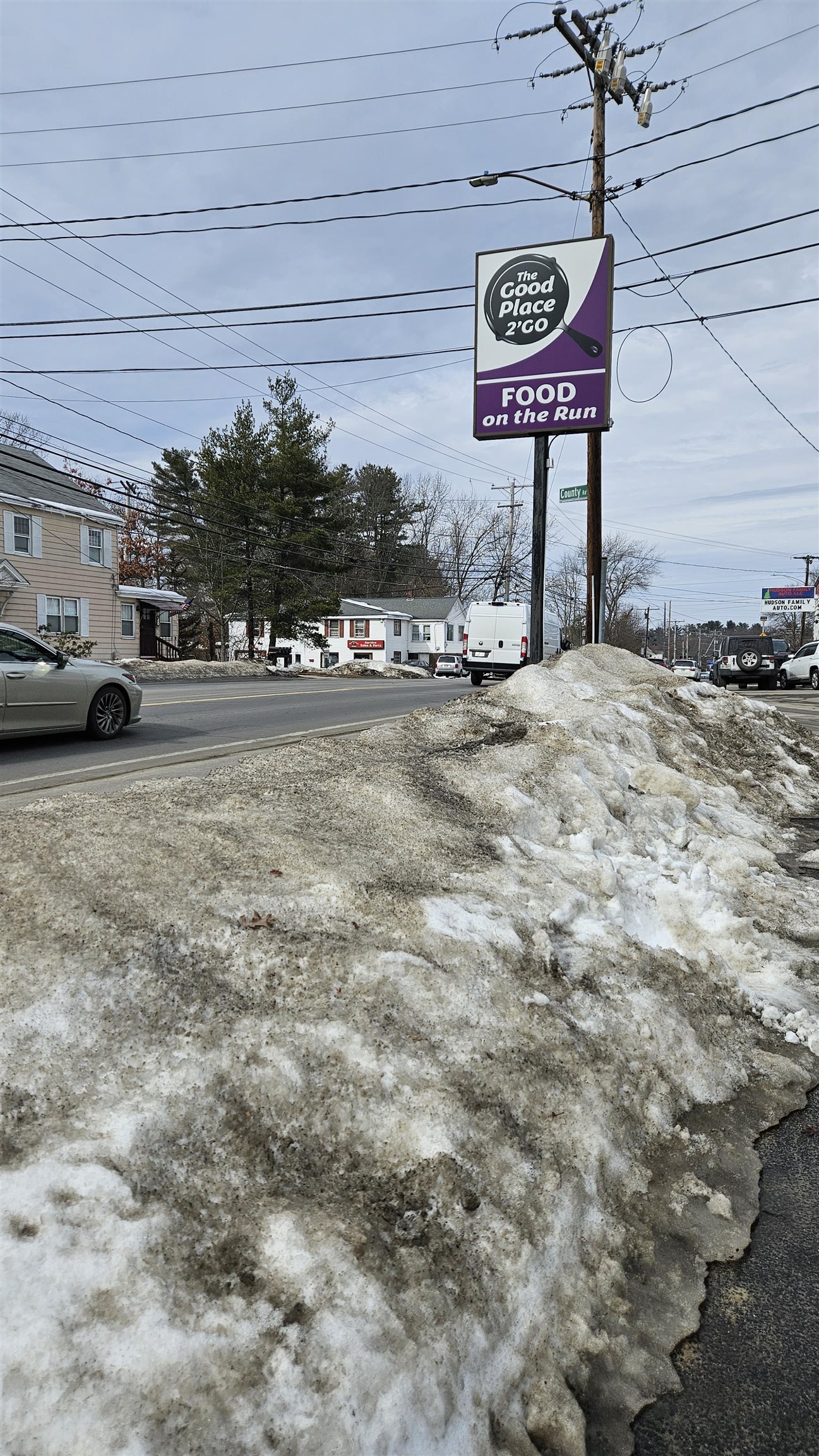 68 Lowell Rd, Hudson, NH 03051