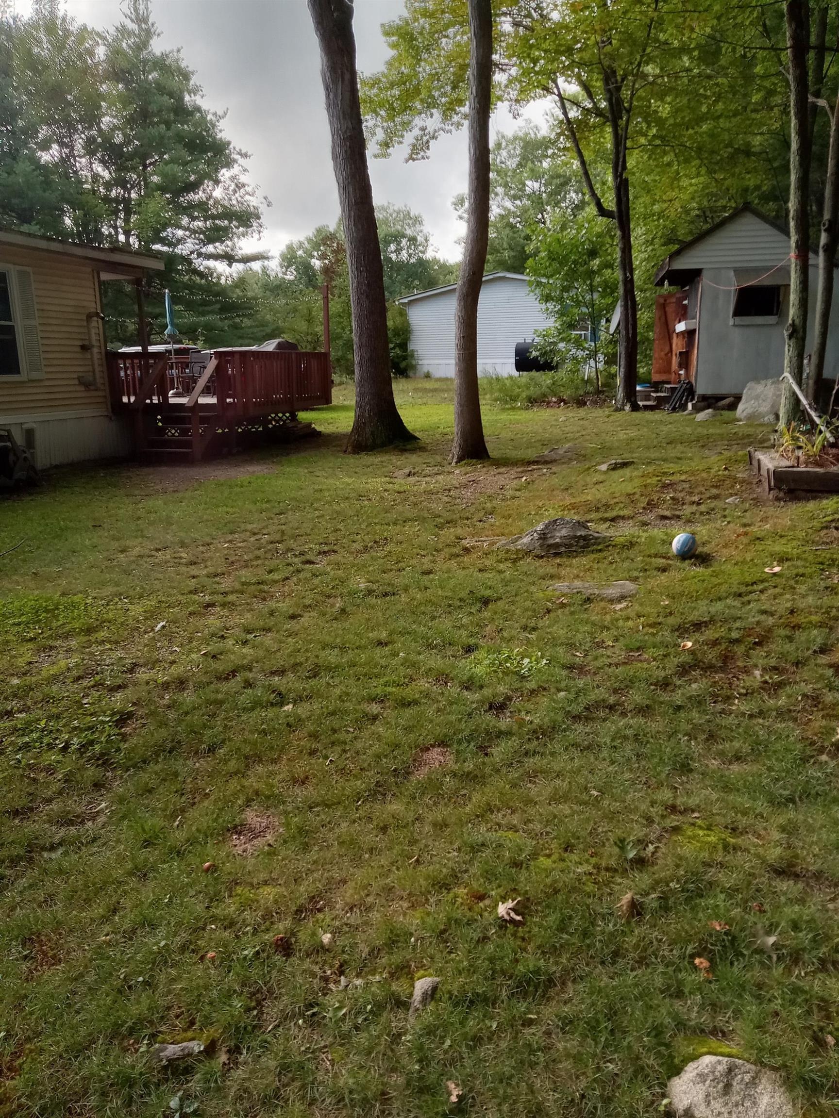 28 Willow Ter, Loudon, NH 03307