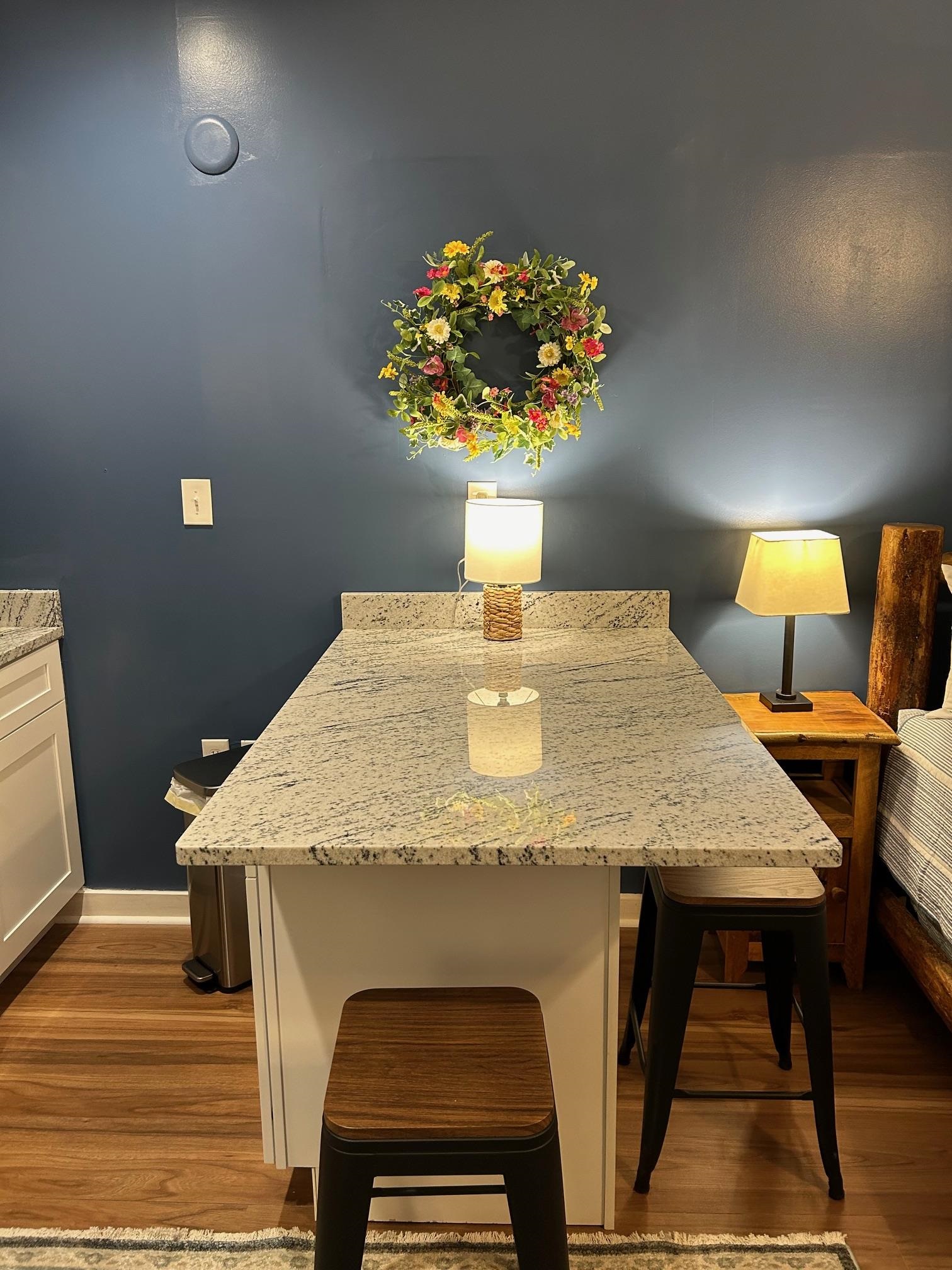 36 Lodge Rd, Lincoln, NH 03251