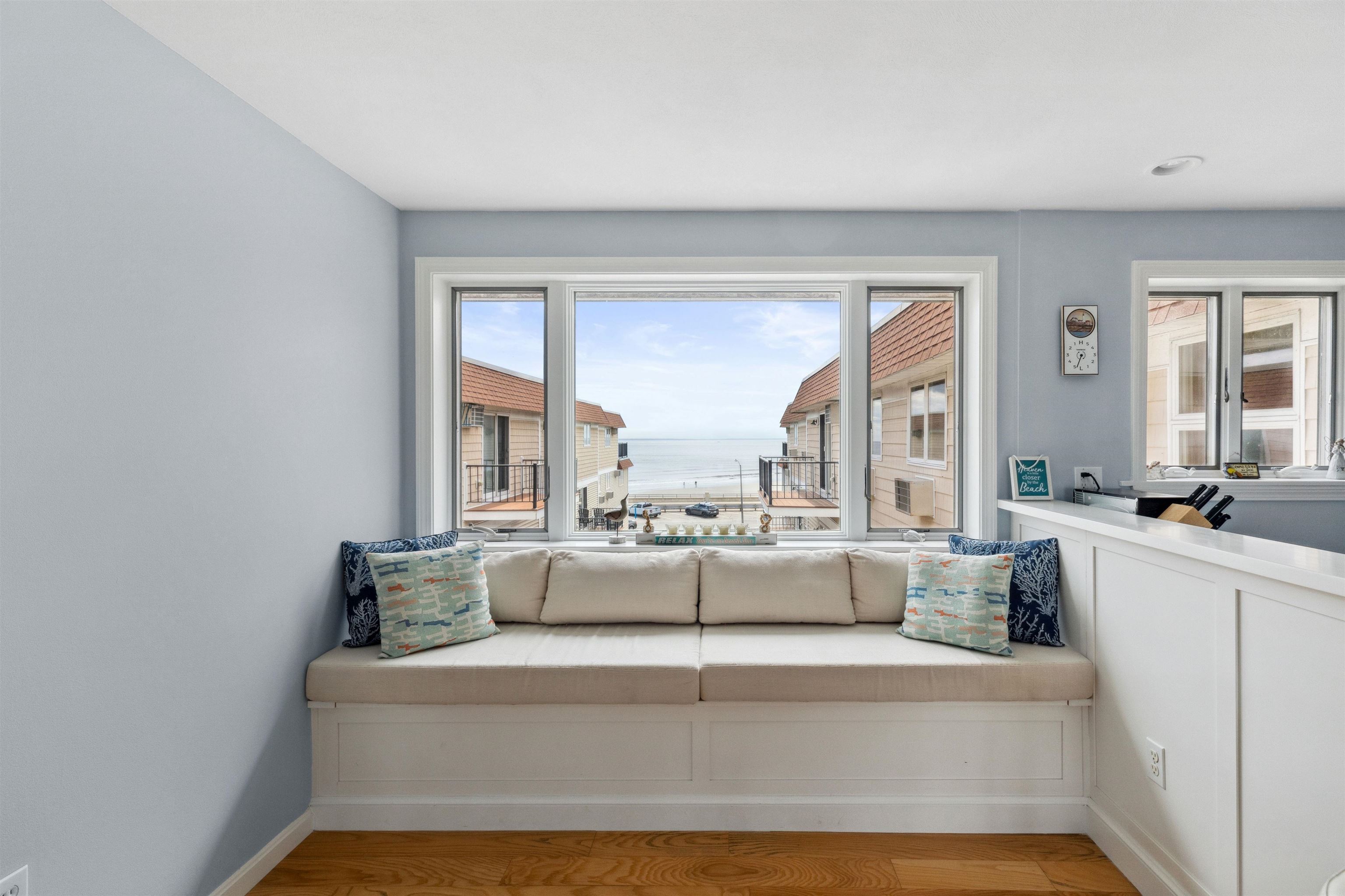 407 Ocean Blvd, Hampton, NH 03842