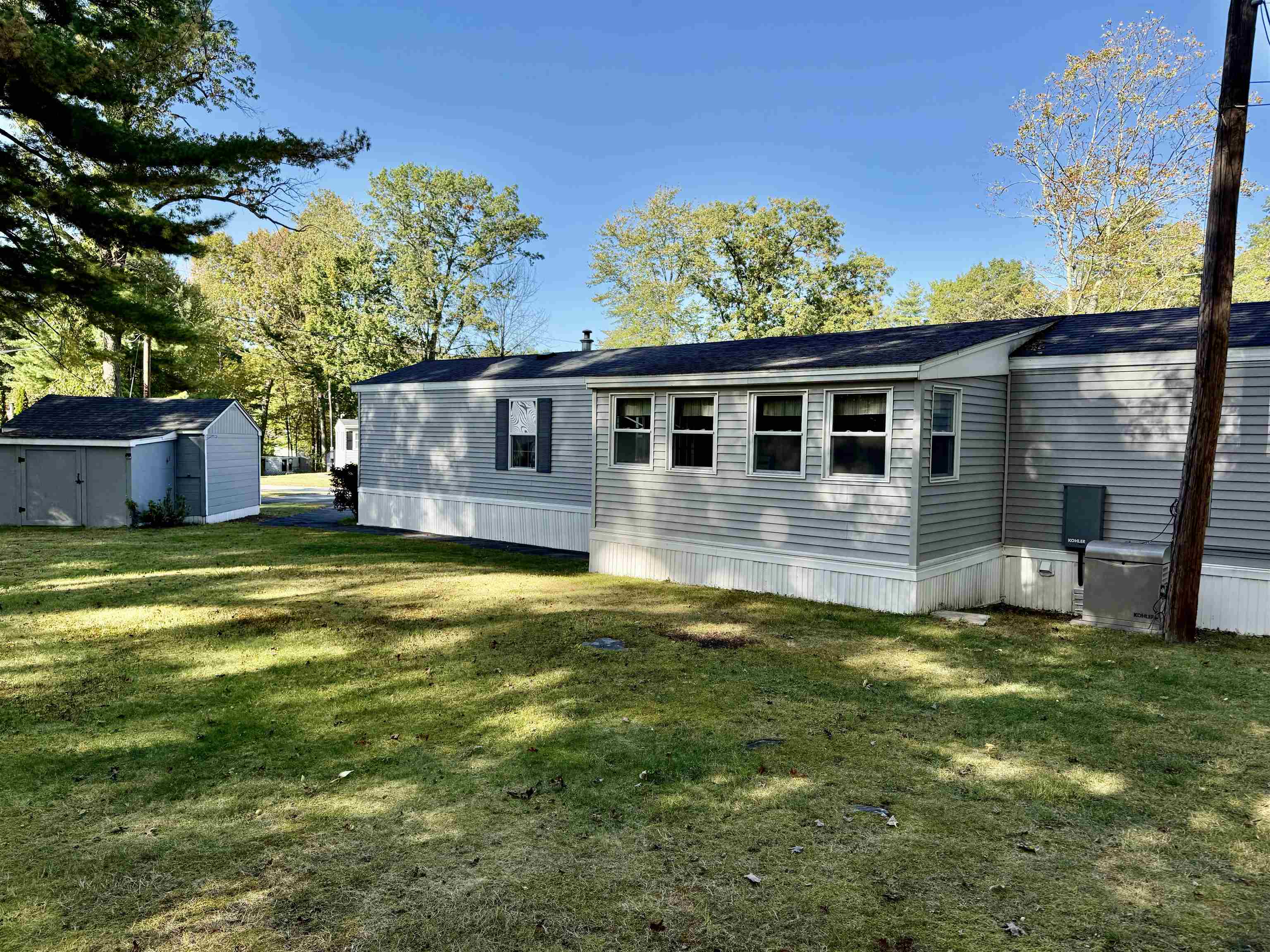 56 Nelson St, Salem, NH 03079