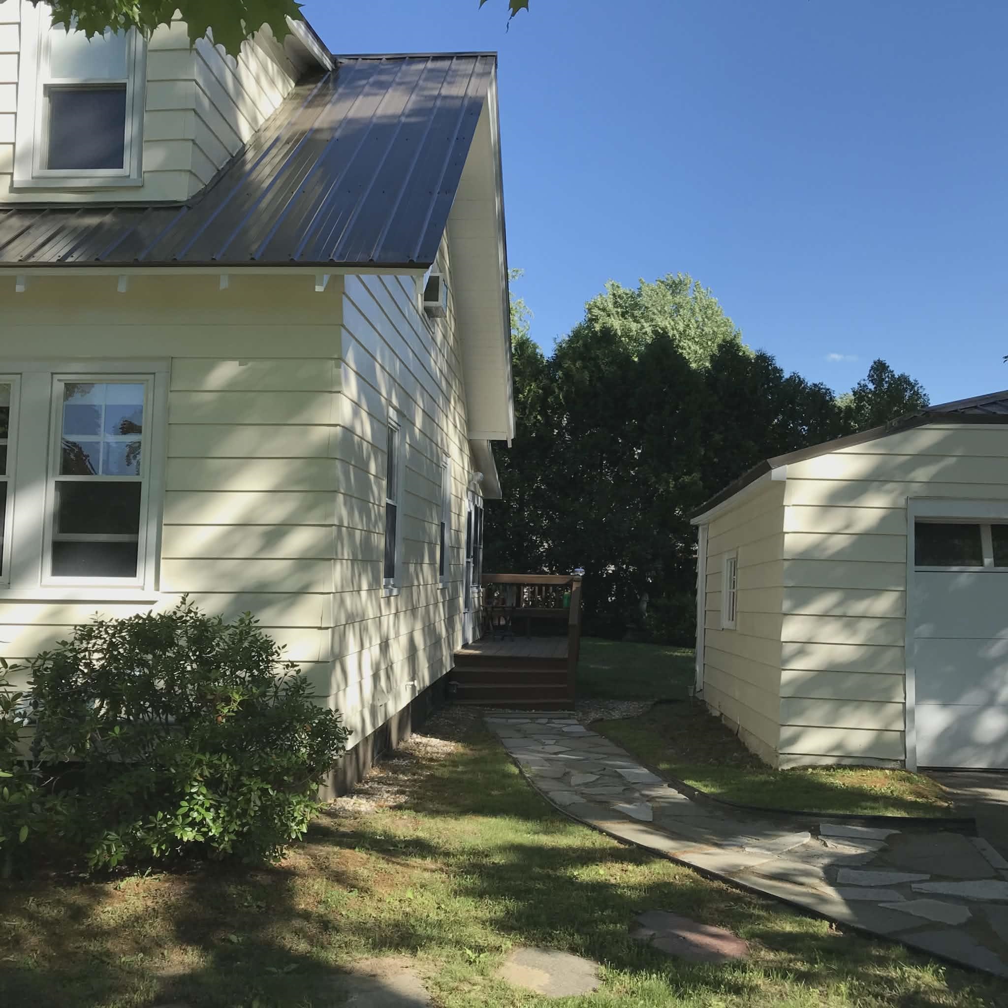 33 Joffre St, Concord, NH 03301