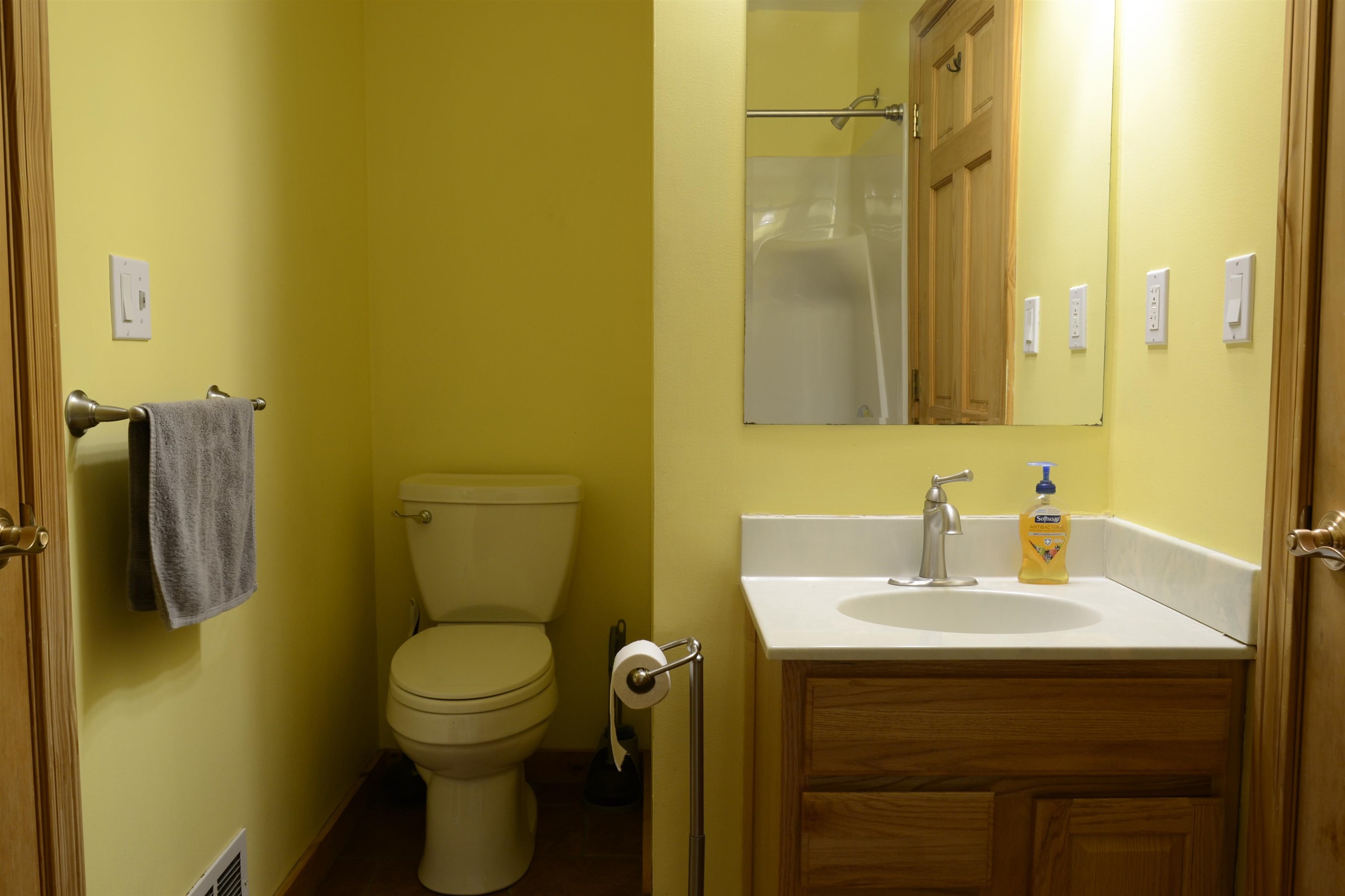 29 Verry Brook Rd, Winchester, NH 03470