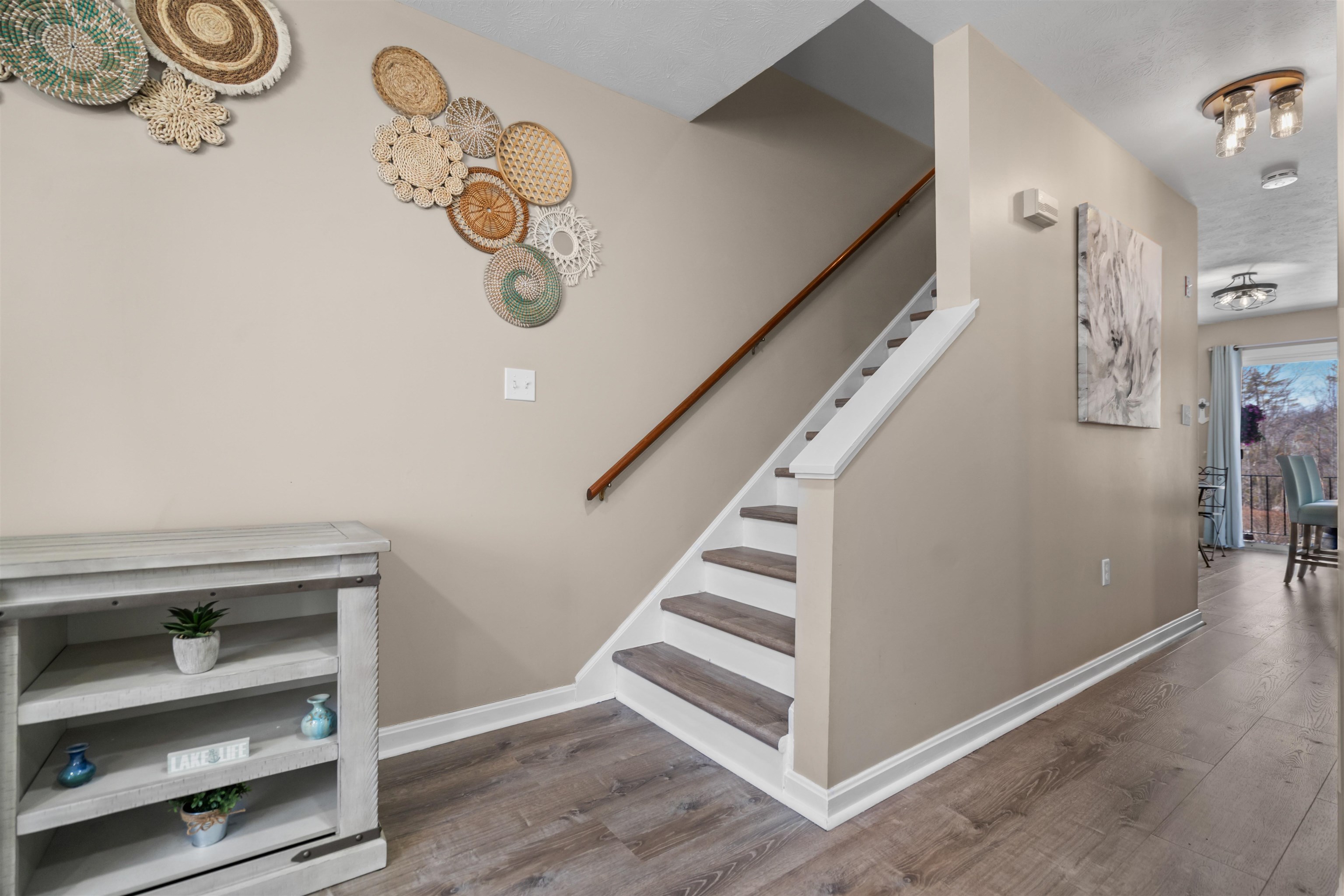 266 Endicott St, Laconia, NH 03246