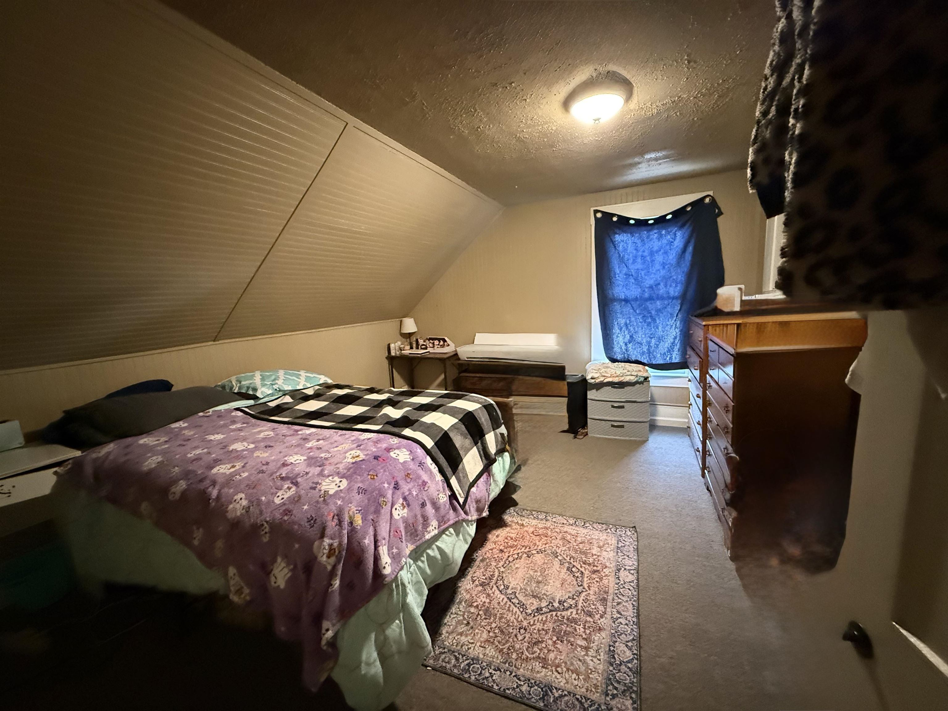 the left side left bedroom