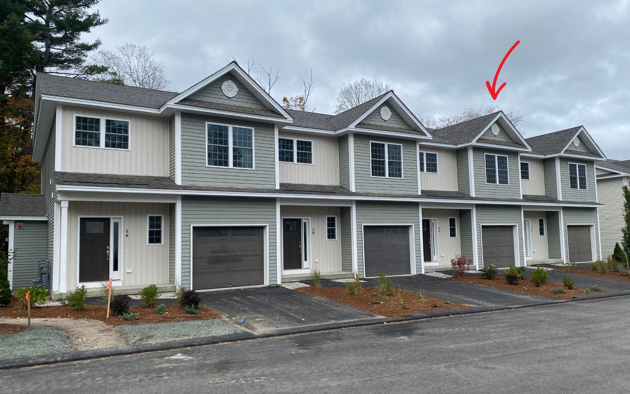 3C Dearborn Cir, Goffstown, NH 03045