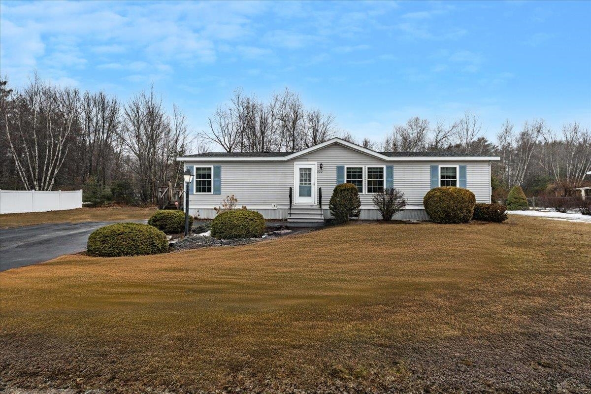 Homes for sale in Hopkinton, NH | 100 Stacey Dr, Hopkinton, NH 03229 | MLS# 5079685