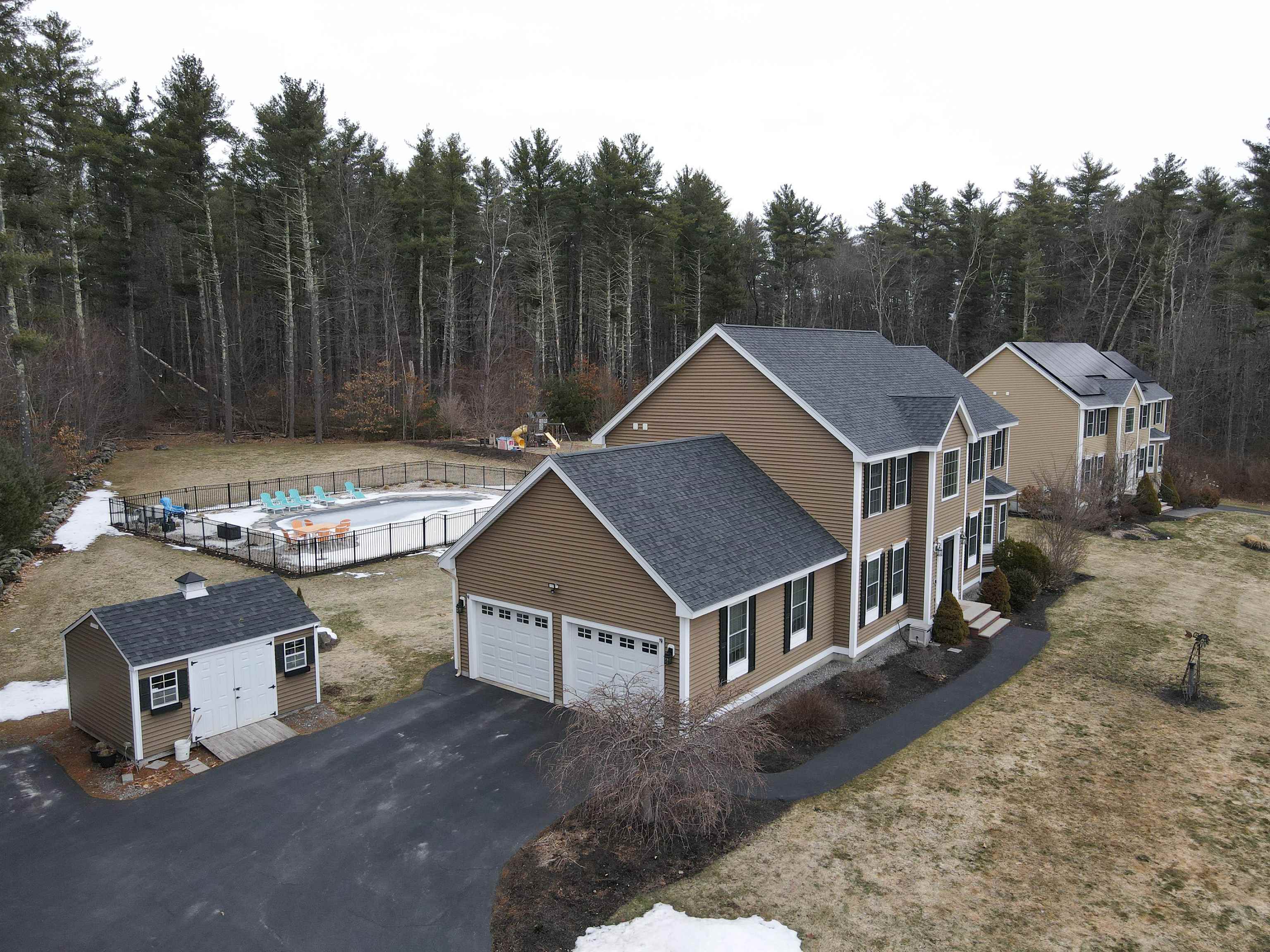 3 Harmony Ln, Pelham, NH 03076