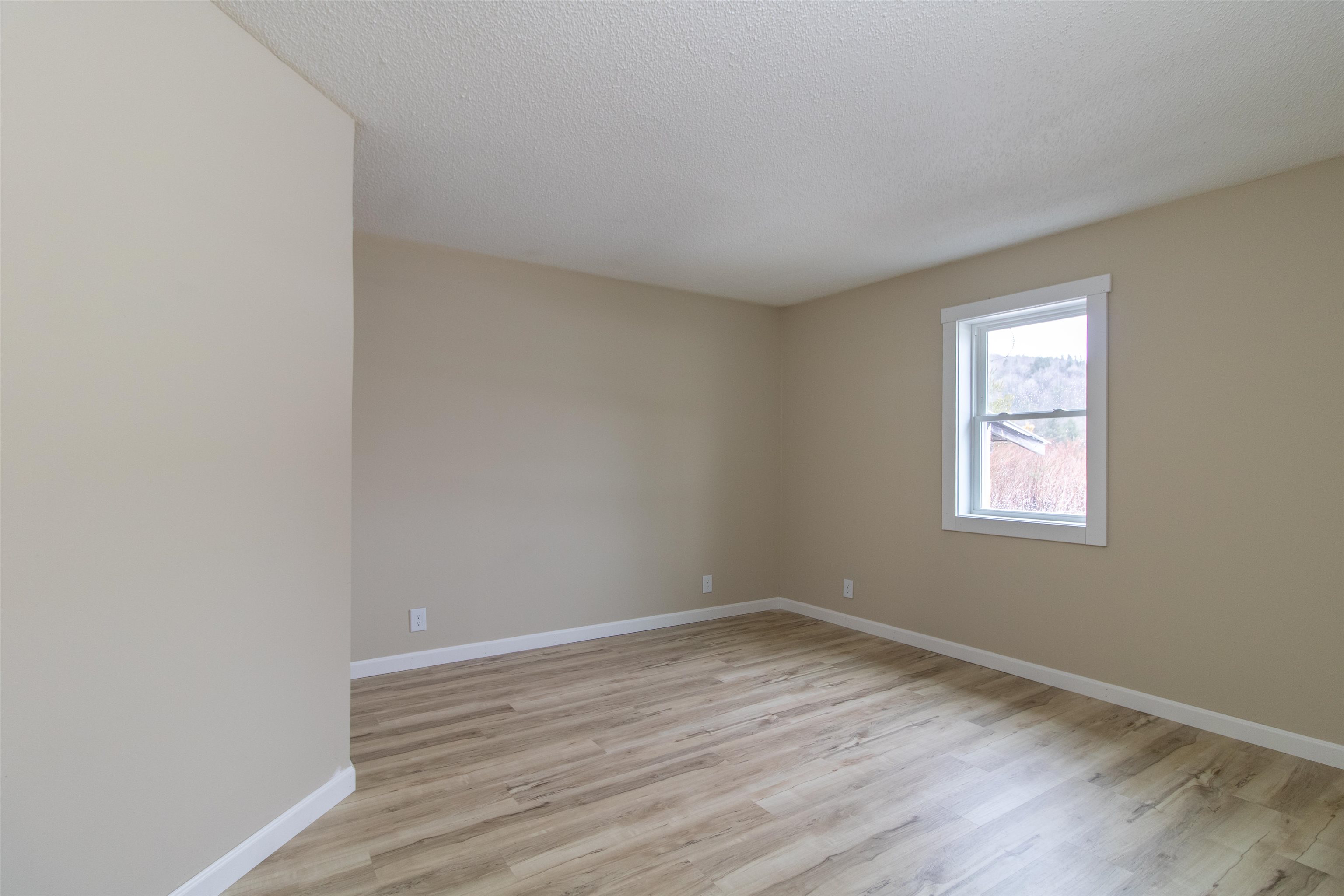 410 Water St, Albany, VT 05820