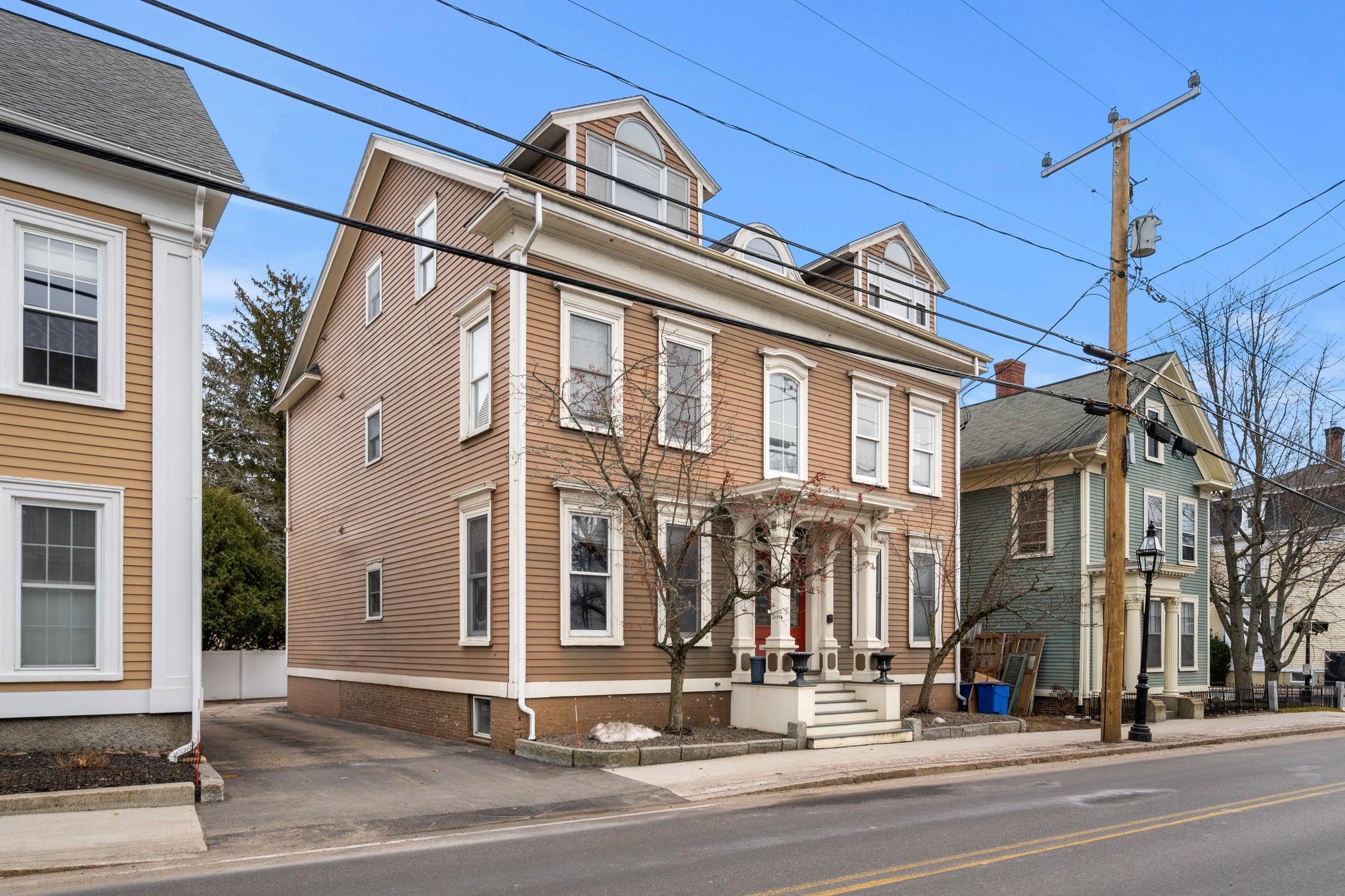 314 Islington St, Portsmouth, NH 03801