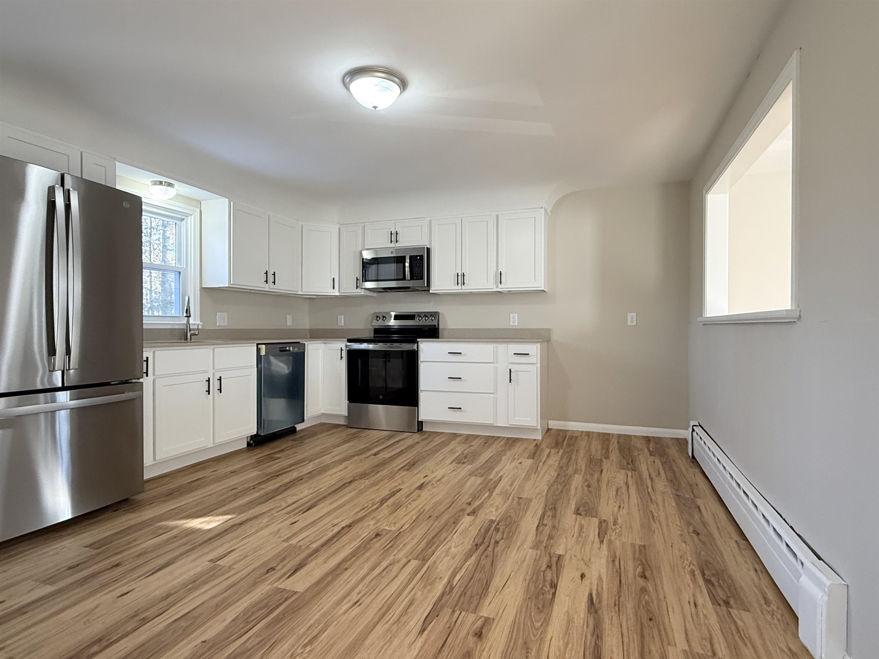 131 Route 13 , Brookline, NH 03033