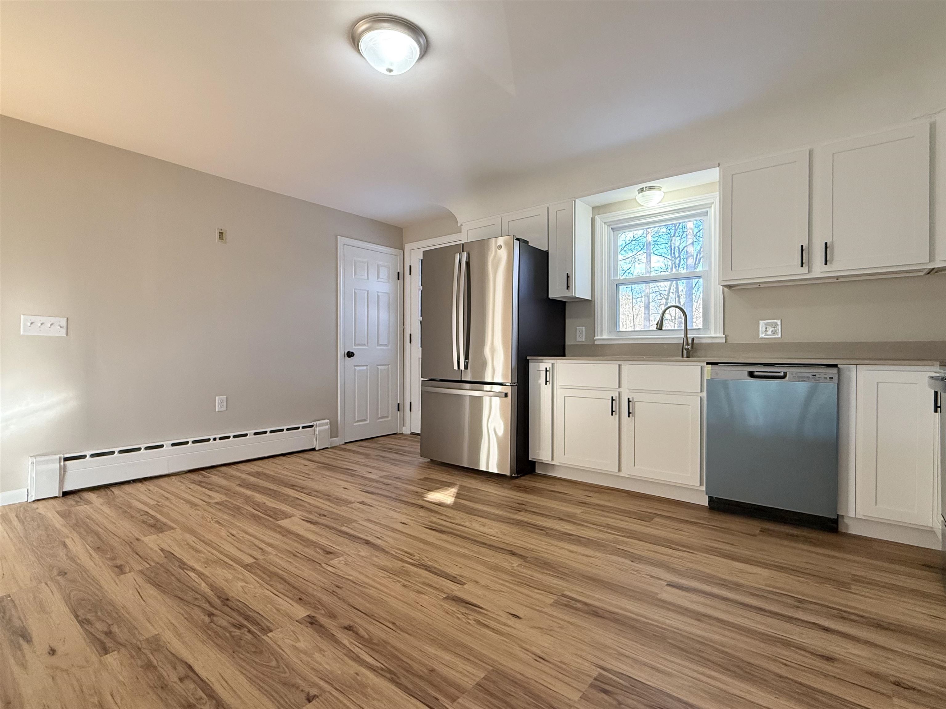 131 Route 13 , Brookline, NH 03033