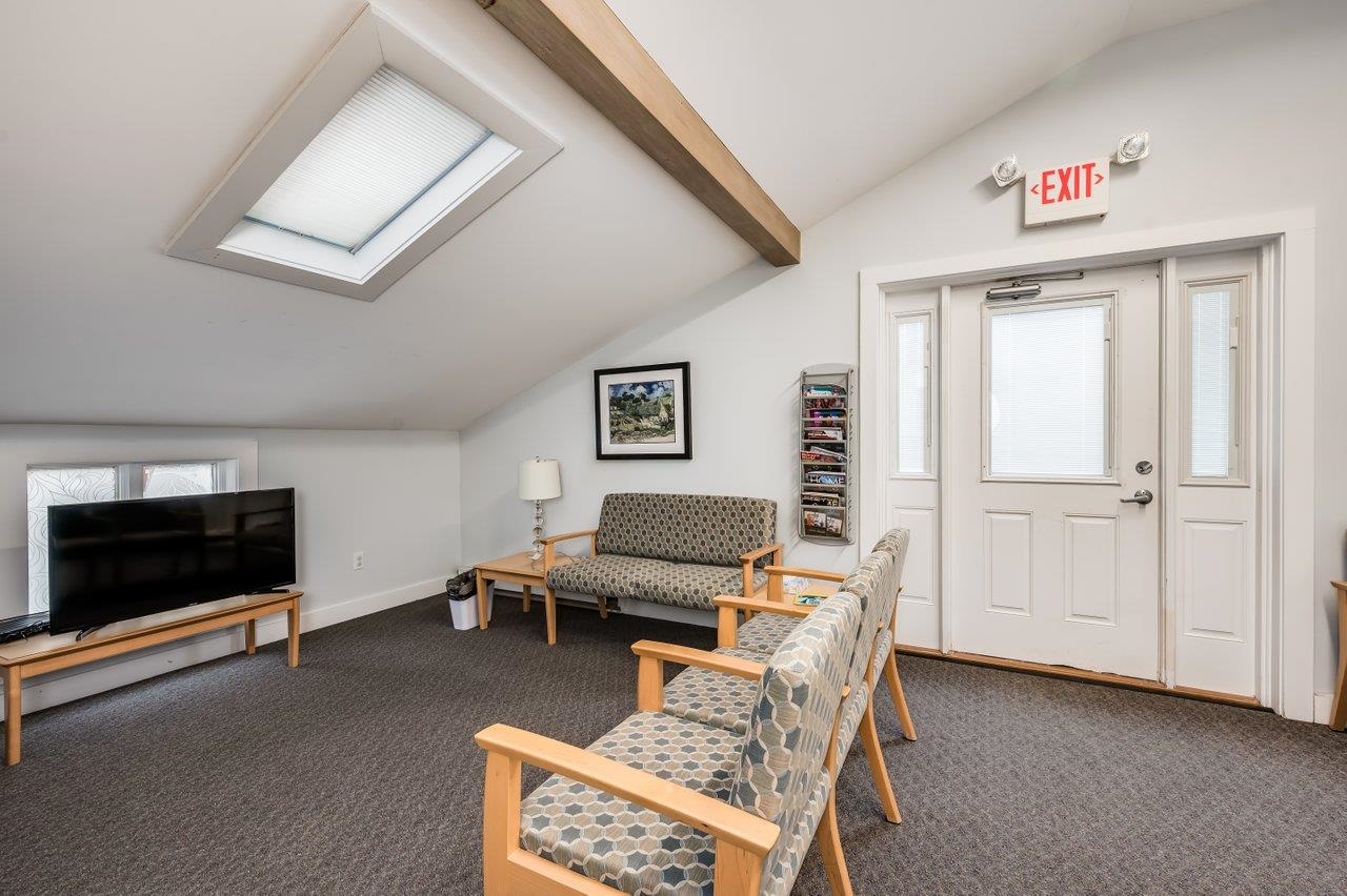 504 High St, Somersworth, NH 03878