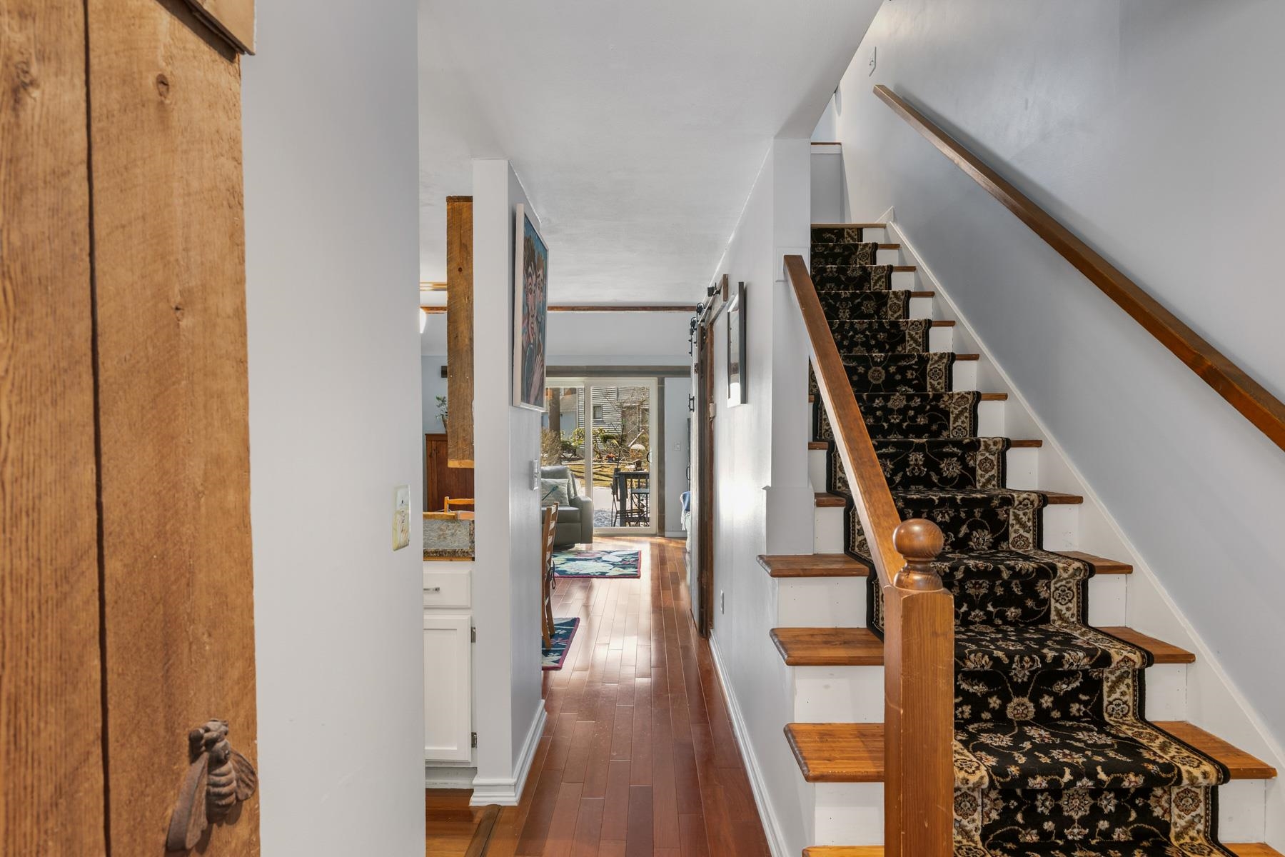 5 Glengarry Dr, Stratham, NH 03885