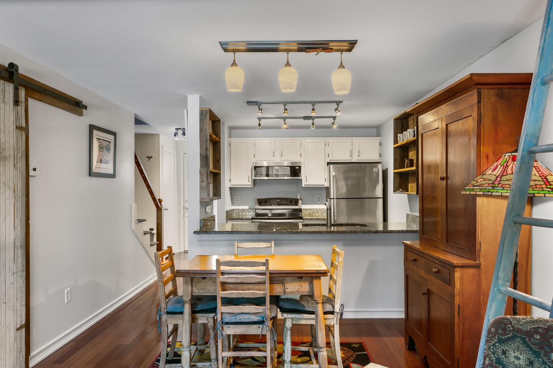 Homes for sale in Stratham, NH | 5 Glengarry Dr #5, Stratham, NH 03885 | MLS# 5079712