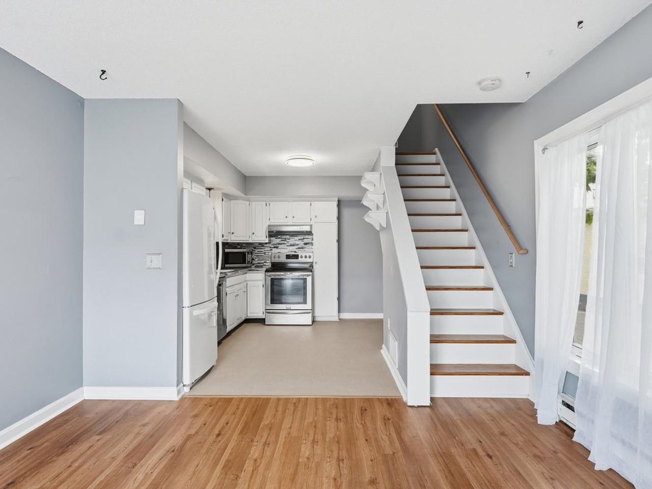 Photo 2 of Townhouse for sale at 297 College St #4C, Burlington, VT 05401 | MLS# 5079722 | Listing updated on 2026-09-24
