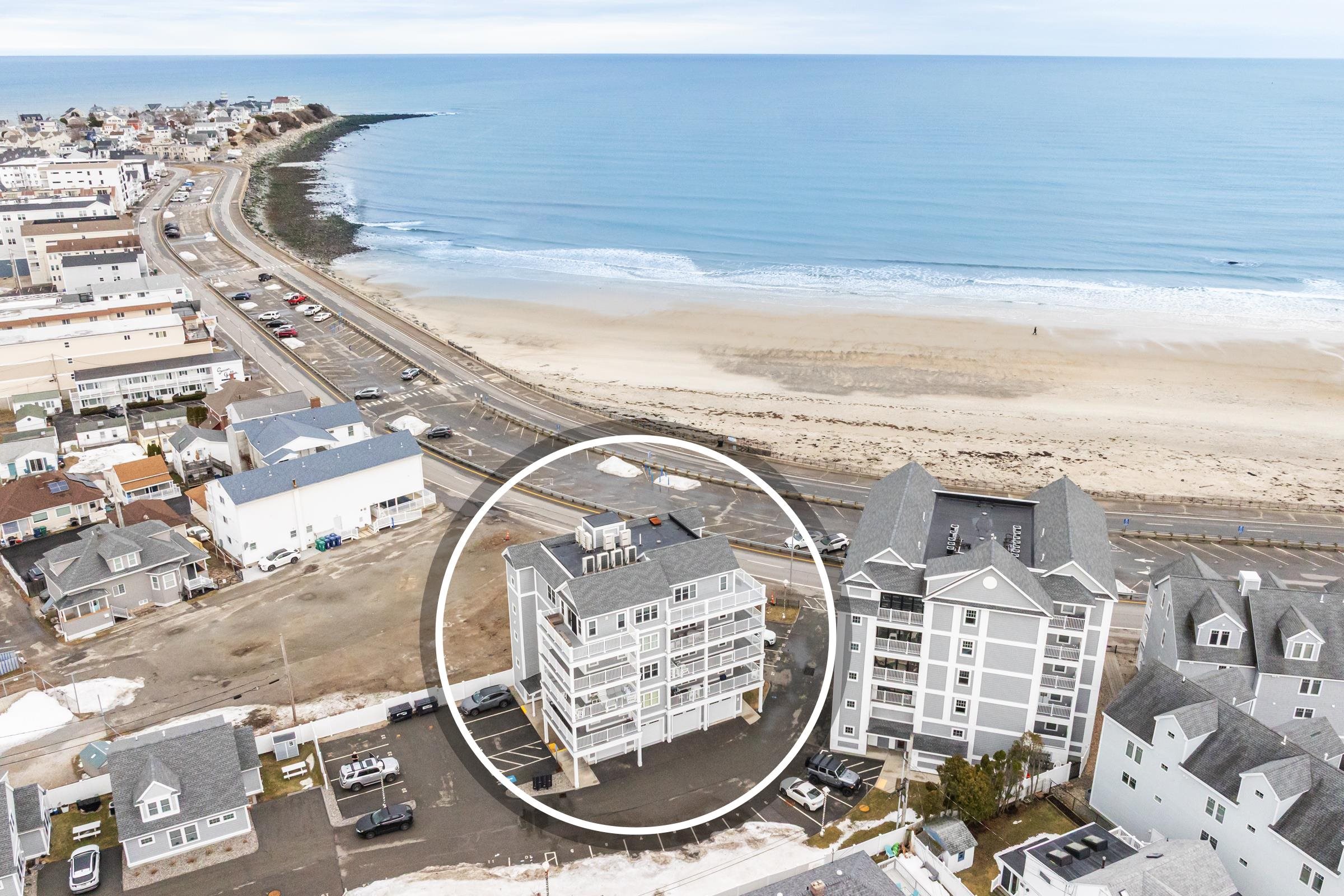 377 Ocean Blvd, Hampton, NH 03842