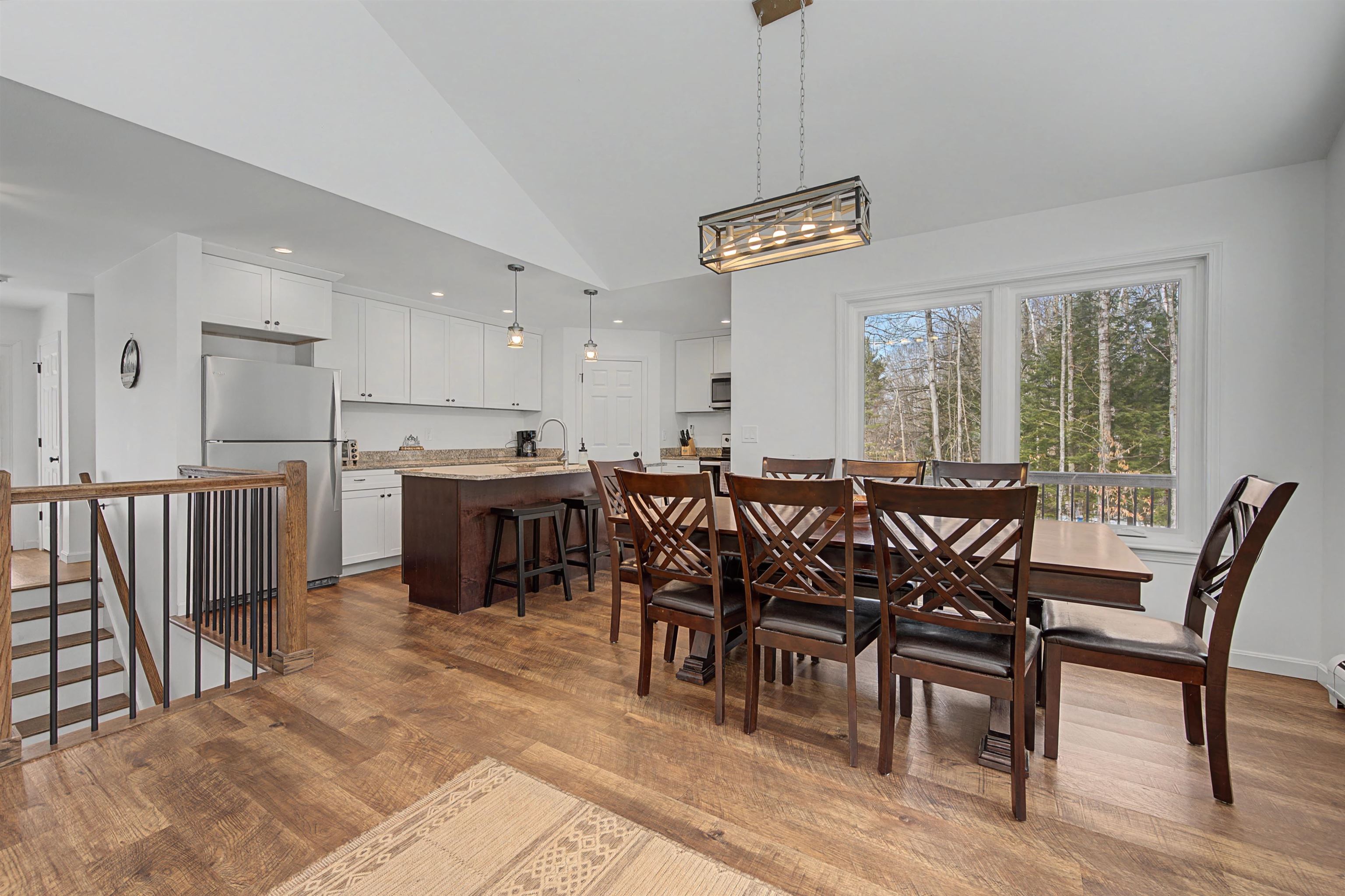 297 Nutting Rd, Sunapee, NH 03782