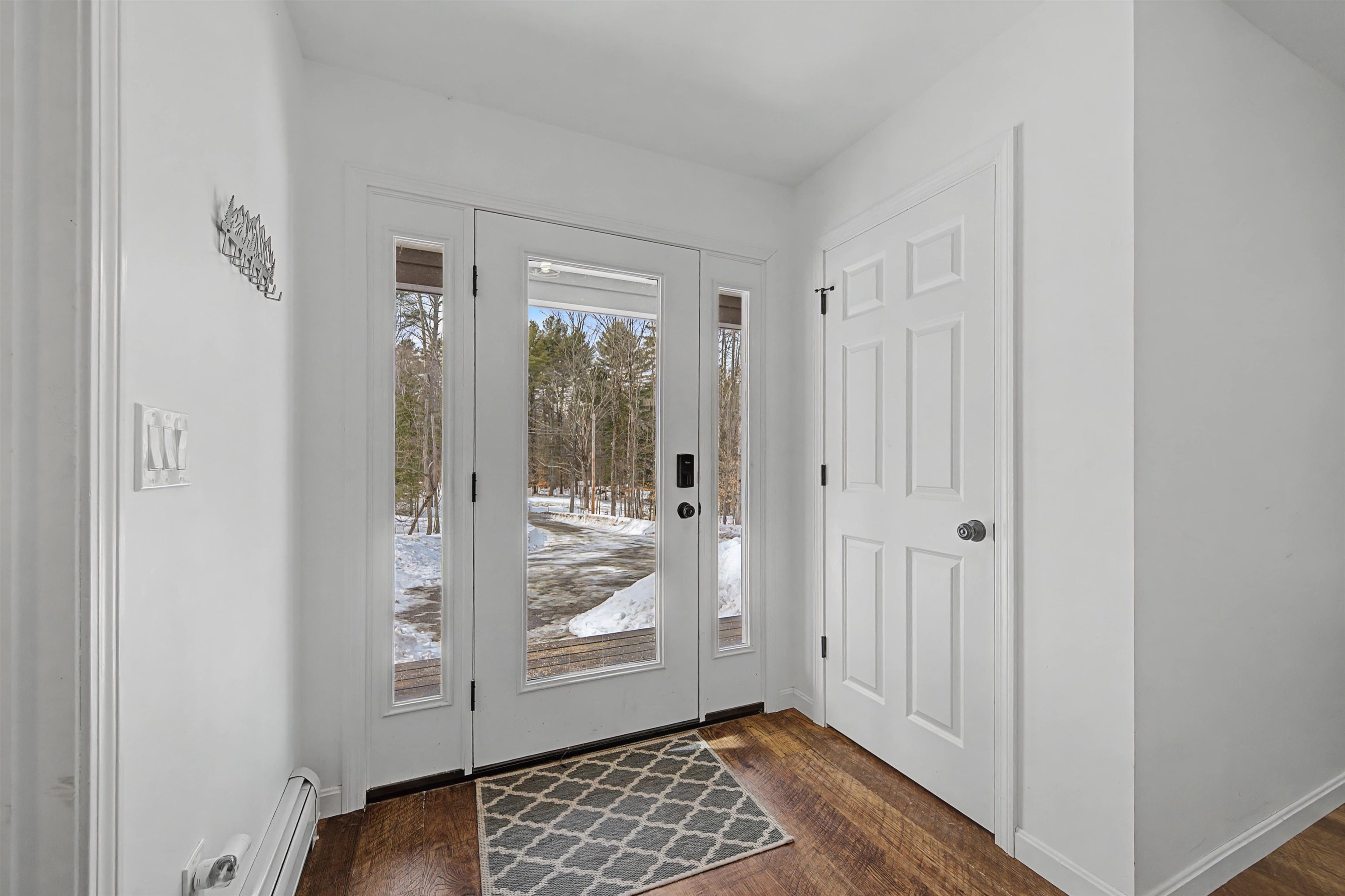 297 Nutting Rd, Sunapee, NH 03782
