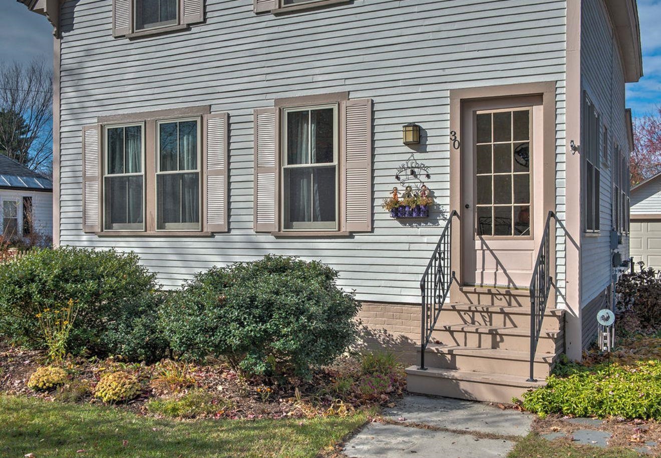 30 Fairview St, Keene, NH 03431