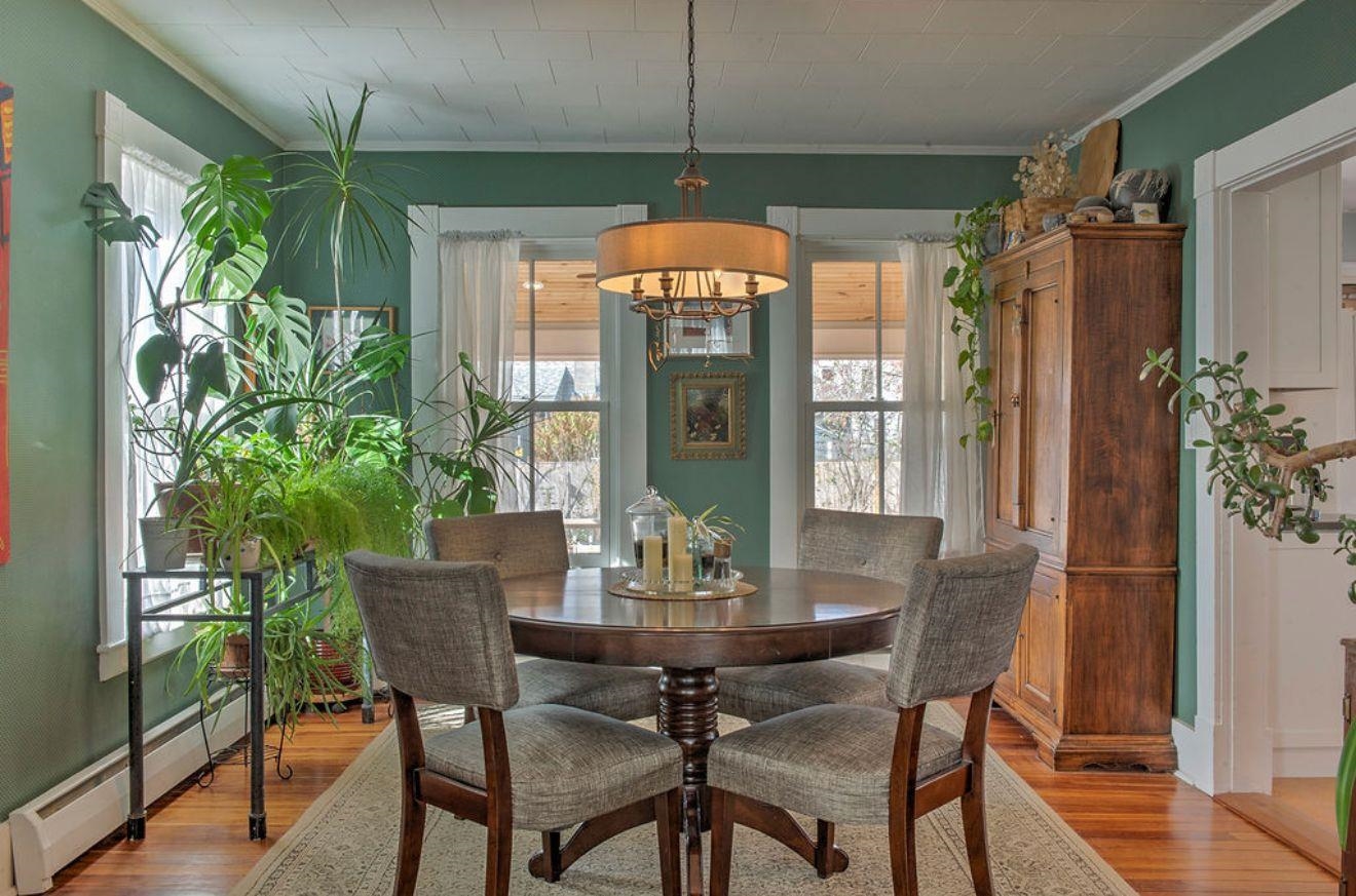 30 Fairview St, Keene, NH 03431