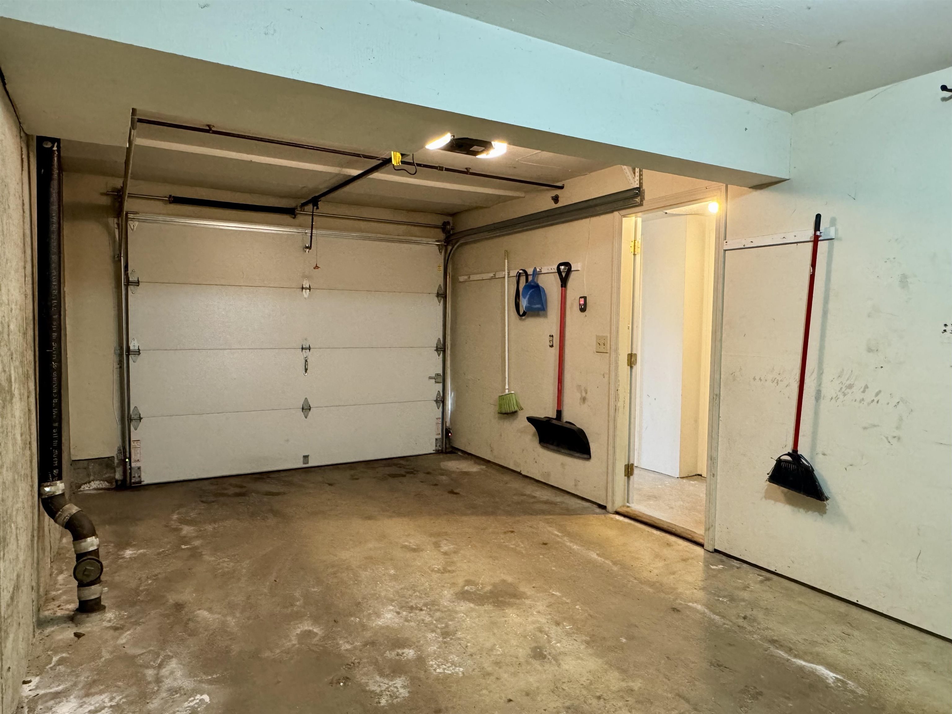 29 Beech Hill Ave #29, Manchester, NH 03103