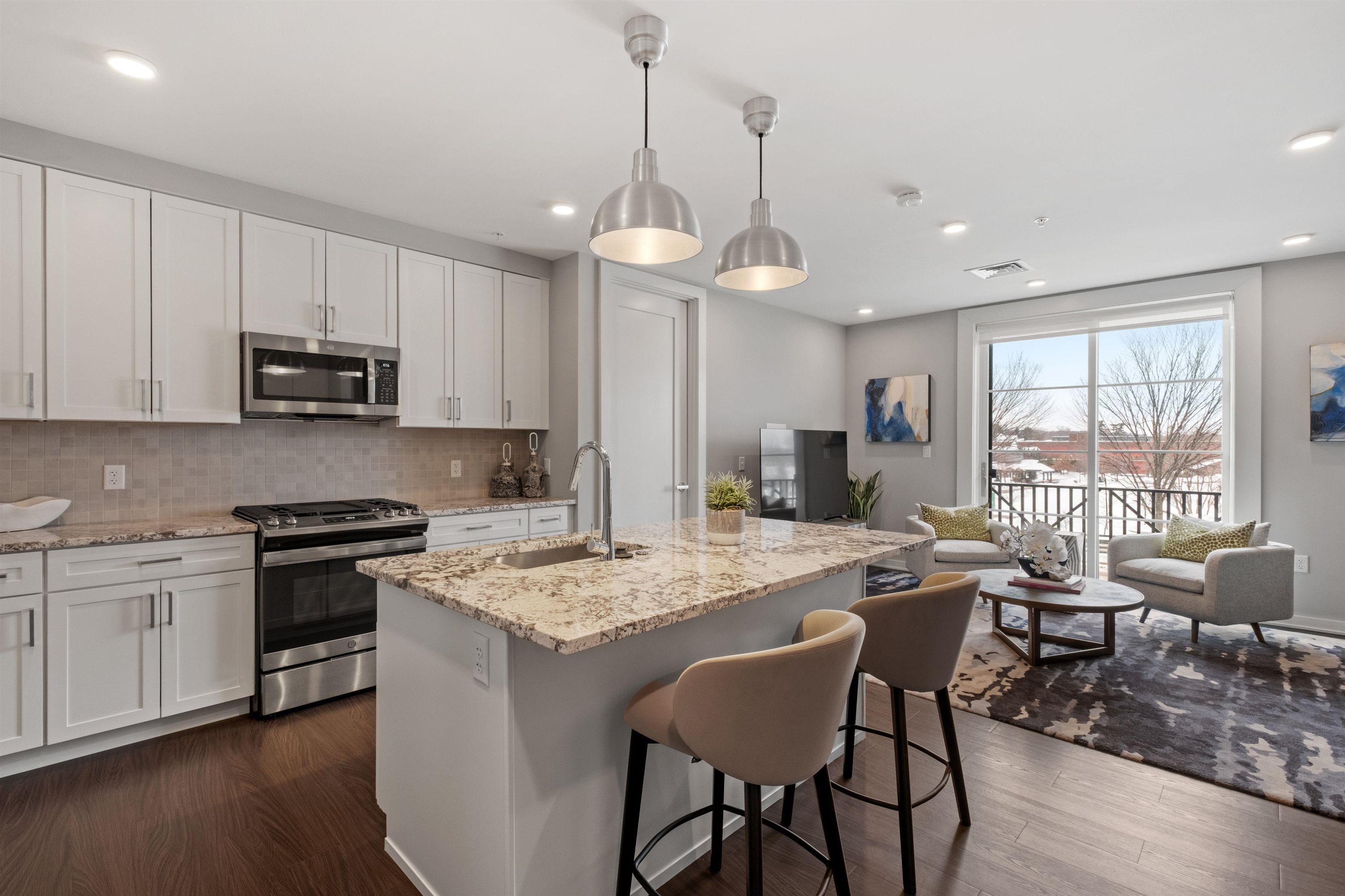 51 Elm St, Laconia, NH 03246