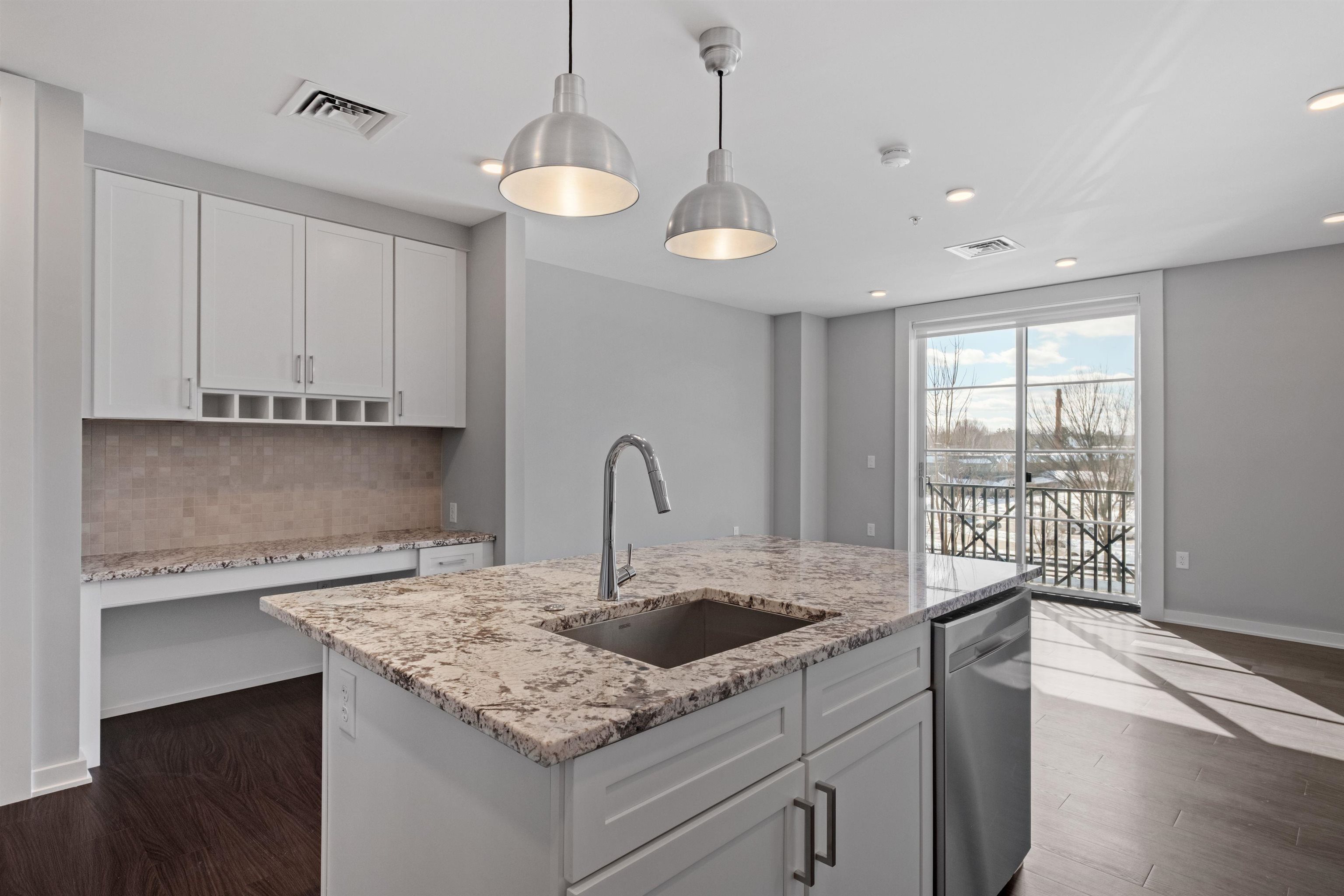 51 Elm St, Laconia, NH 03246