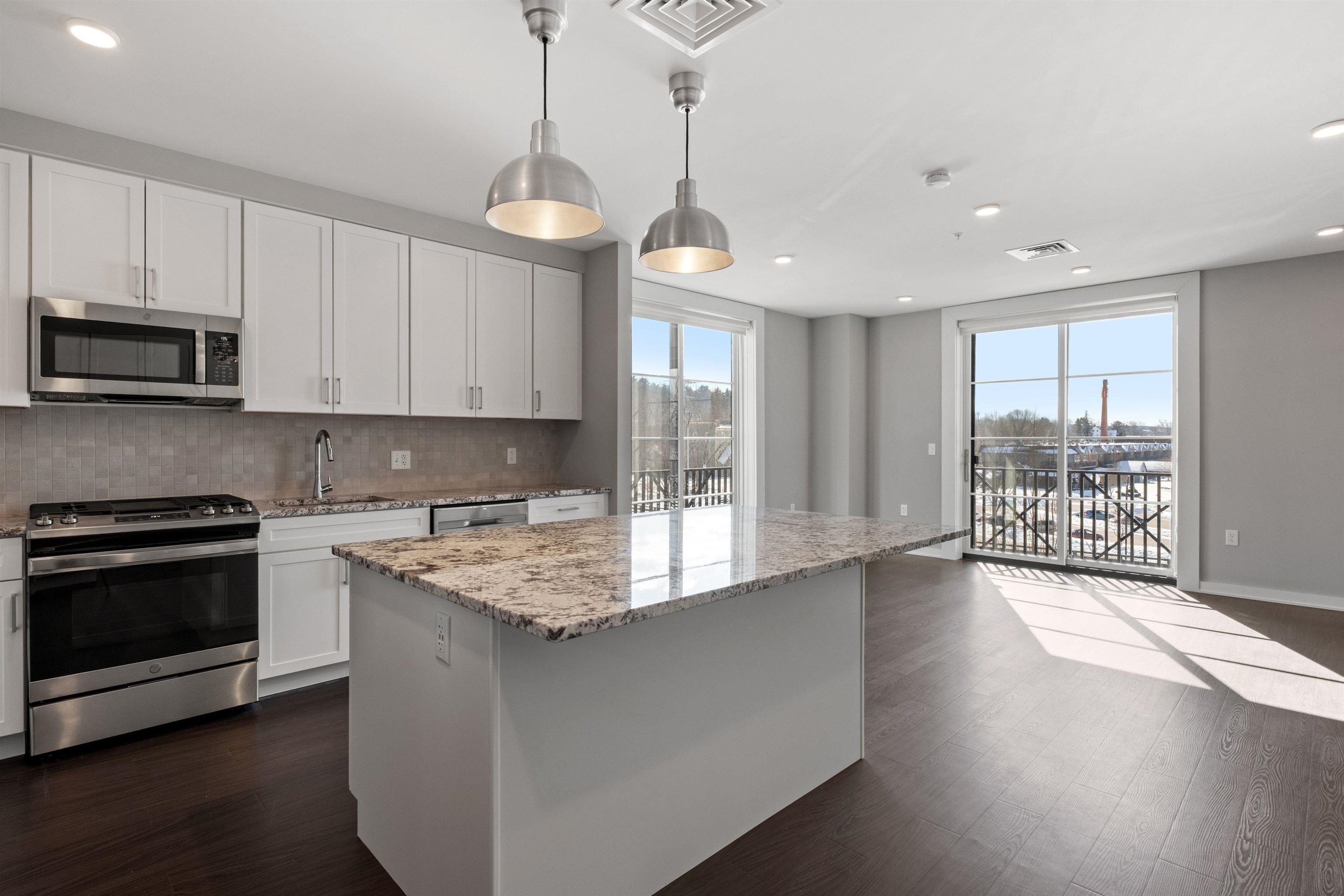 51 Elm St, Laconia, NH 03246