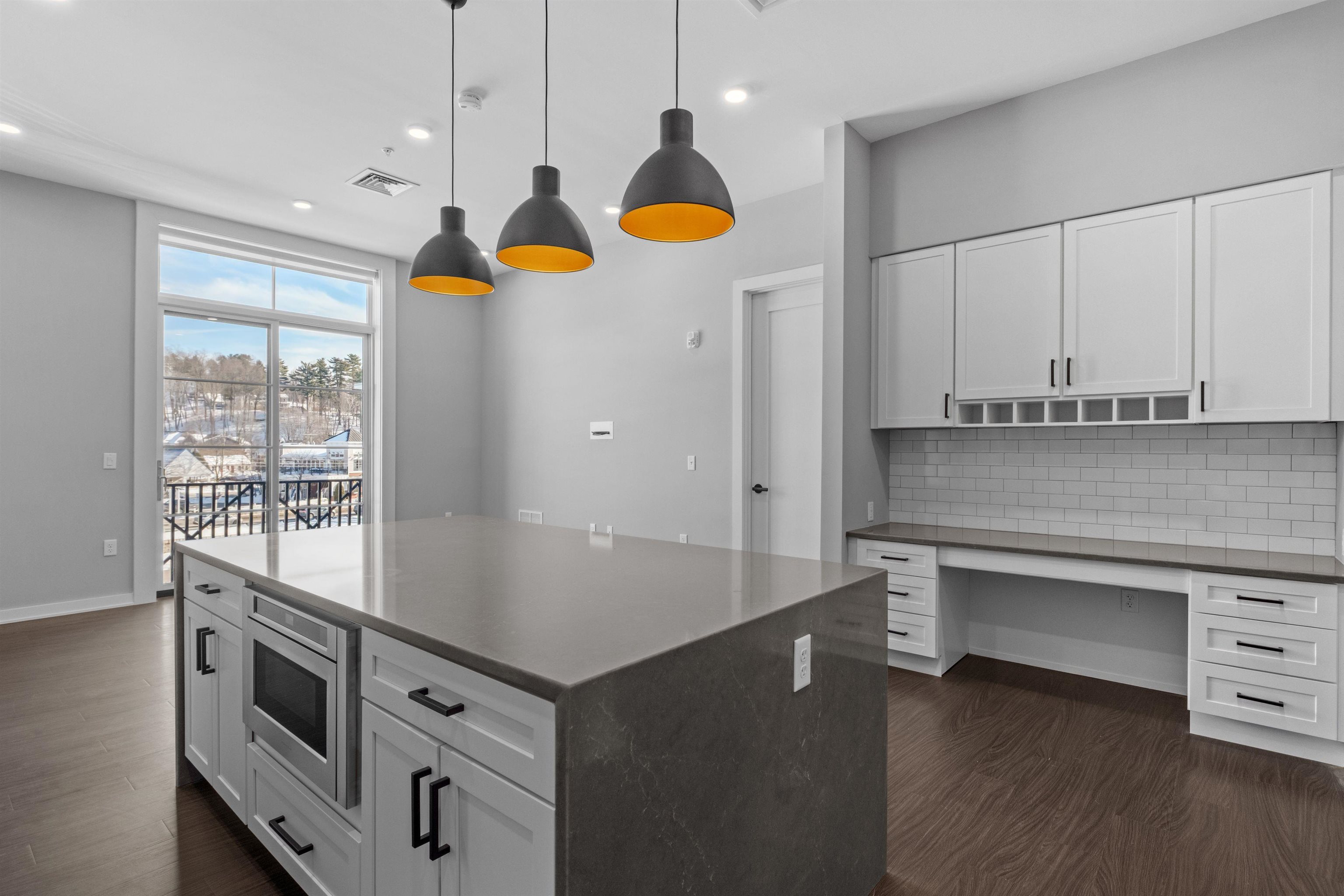 51 Elm St, Laconia, NH 03246