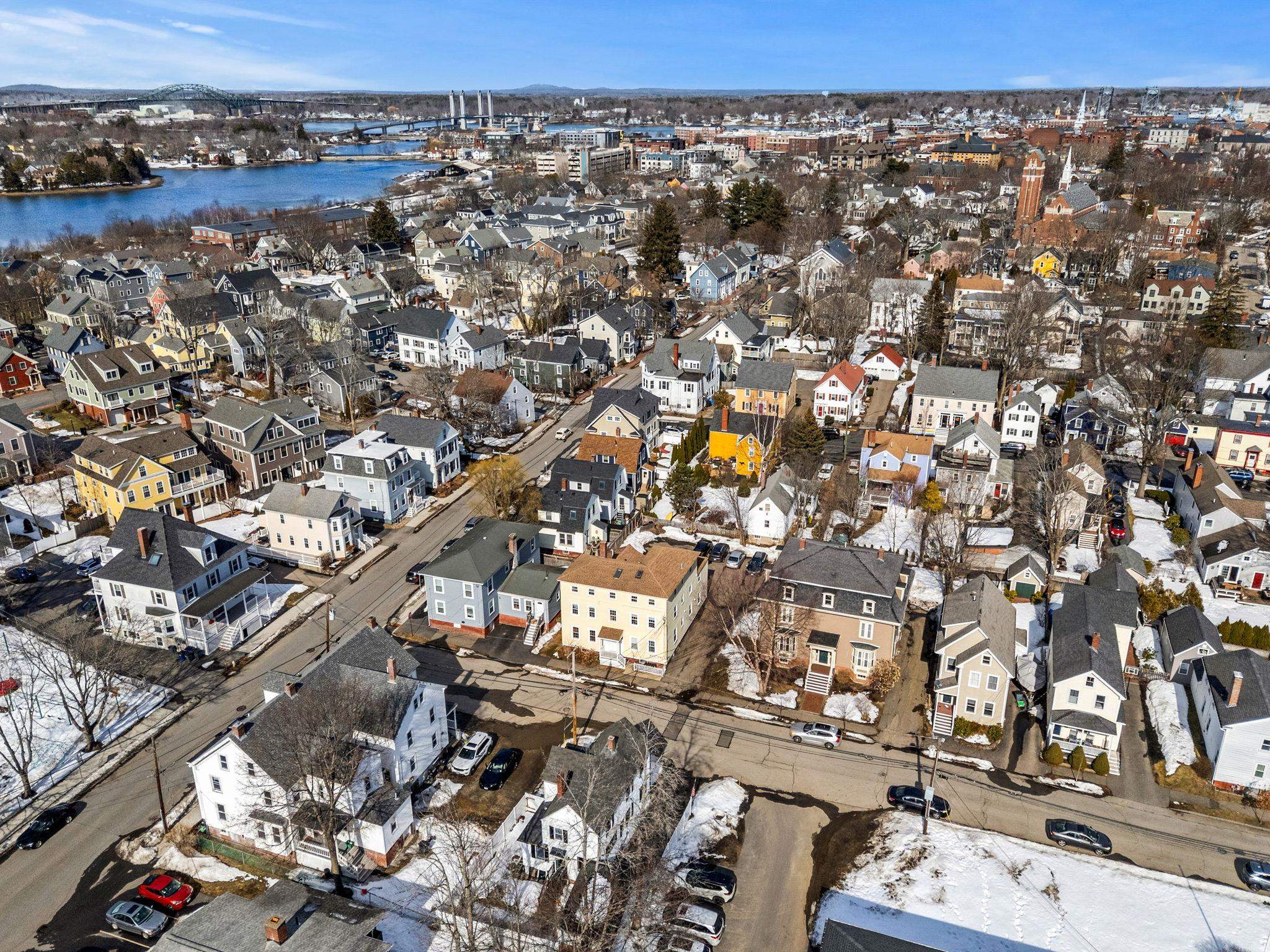 197 Madison St, Portsmouth, NH 03801